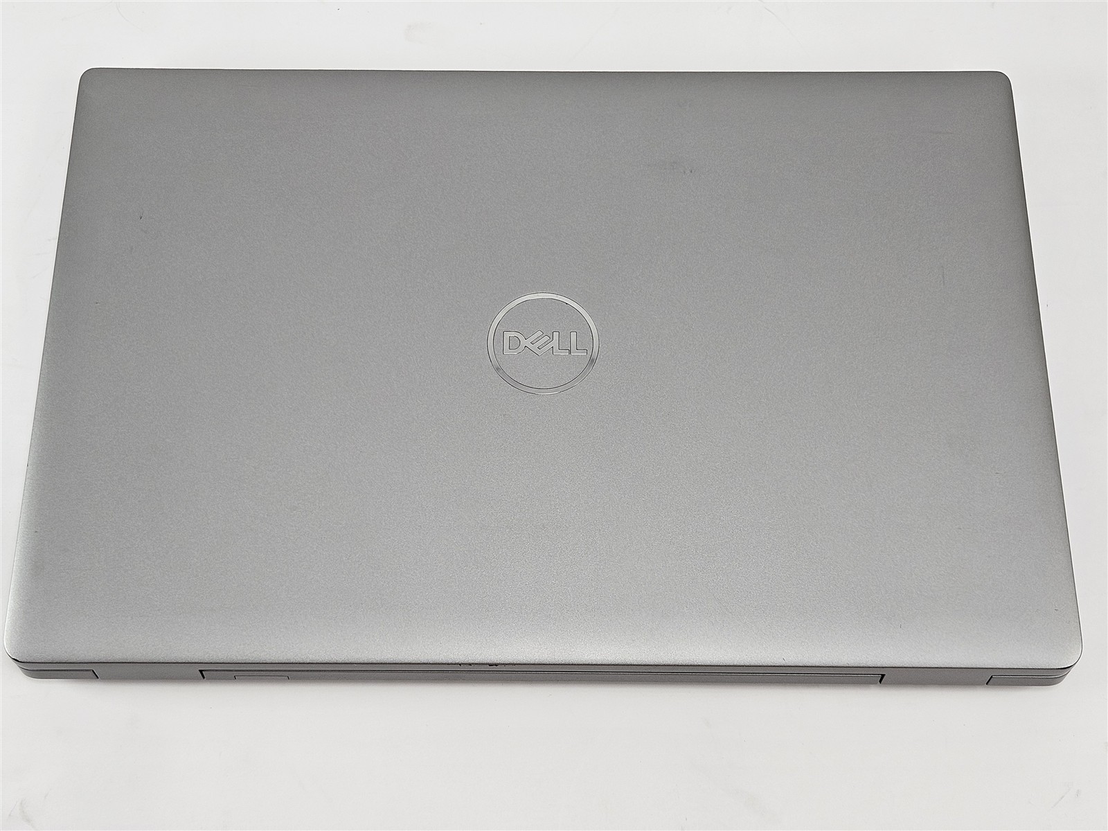 Dell Latitude 5530 15.6″ Core i5-1235U 16GB 256GB SSD Intel UHD business