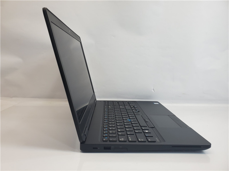 Dell Latitude 5580 Laptop i5-6300U 2.4GHz 8GB 500GB HDD Win10 COA Grade C