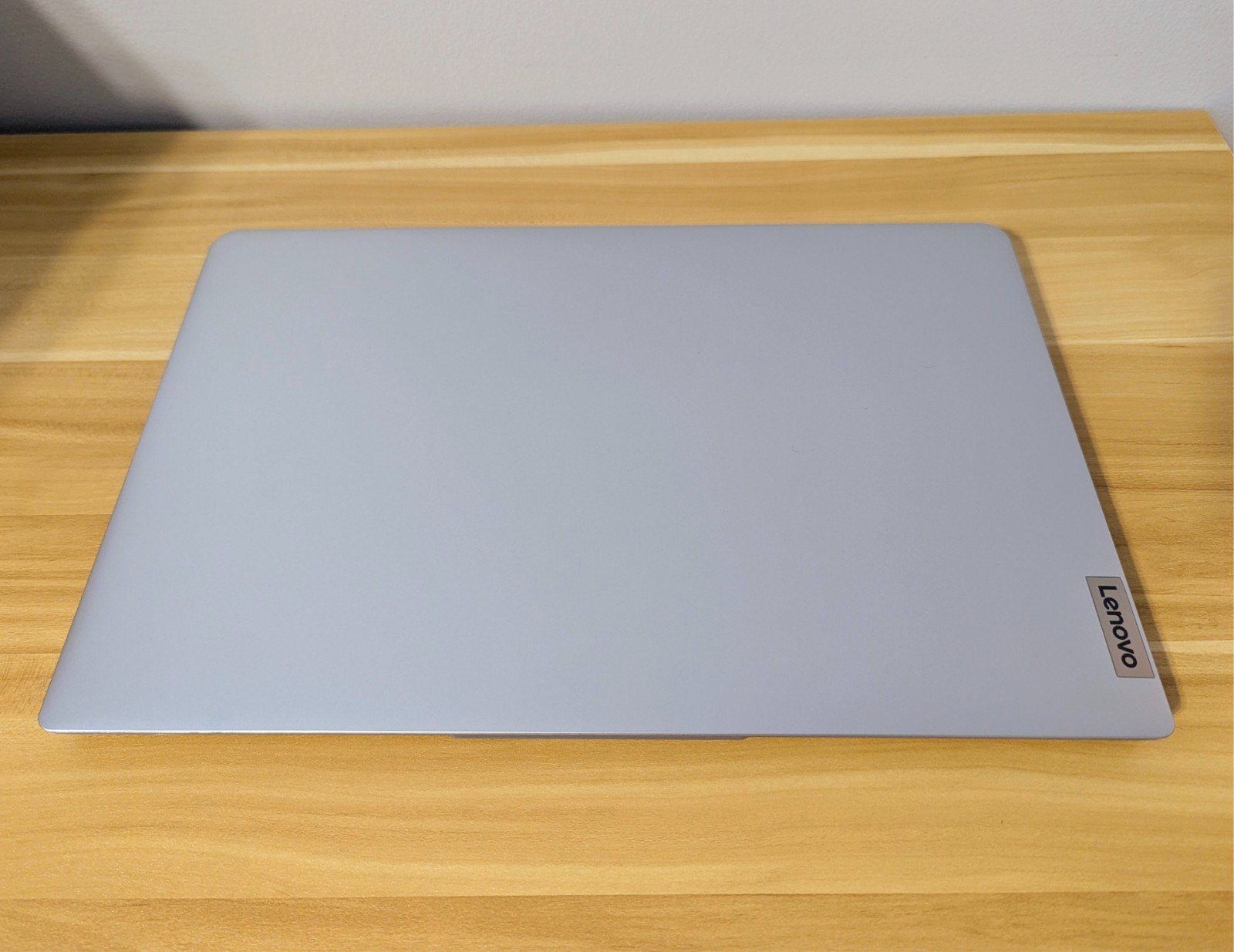 Lenovo IdeaPad 1 15AMN7 15.6″ Laptop Computer – Cloud Grey