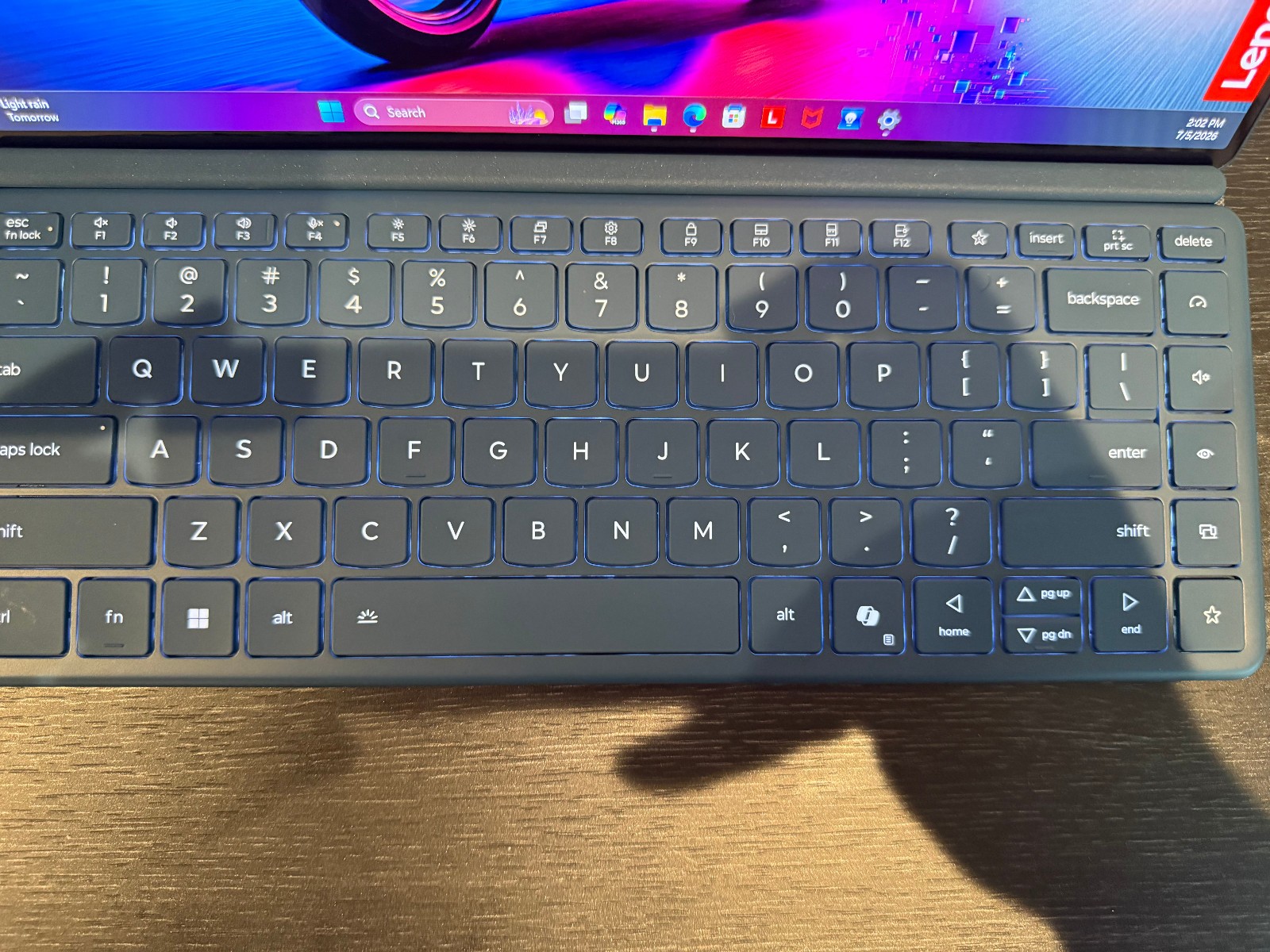 Lenovo Yoga Book 9i 14″ DUAL OLED 3K 16GB RAM Ultra 7 255H 1TB SSD Laptop F