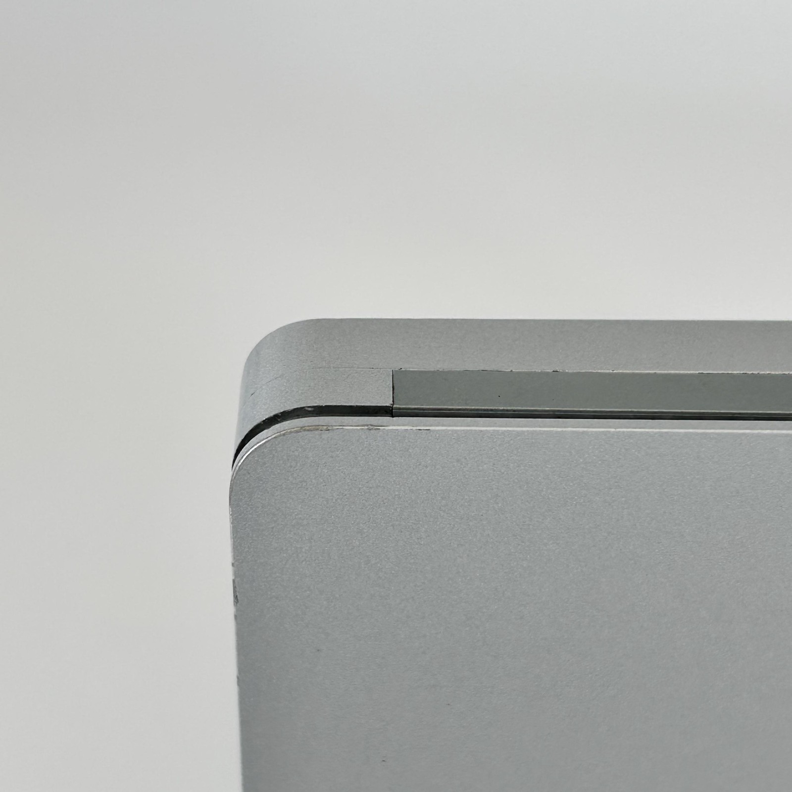 Microsoft Surface Book 2 15 TOUCH i7-8650U 1.90GHz 16GB 512GB SSD -BAD BATTERY
