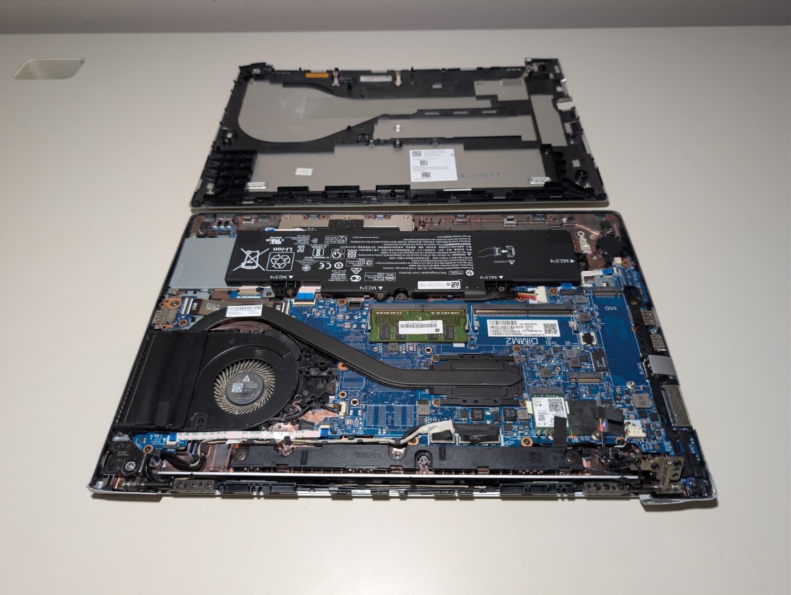 Read! HP EliteBook 850 G6 | i7 8th Gen 4GB RAM NO SSD | Backlit FPS Boot to Bios