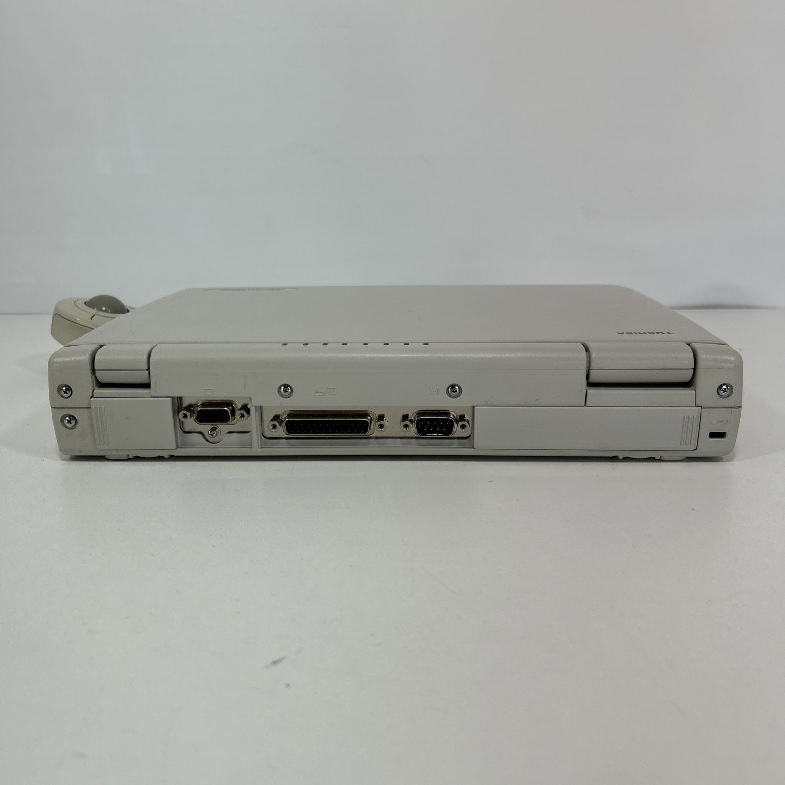 Toshiba Satellite T1910/200 Laptop Computer Vintage Boot to Windows 3.11 and Dos
