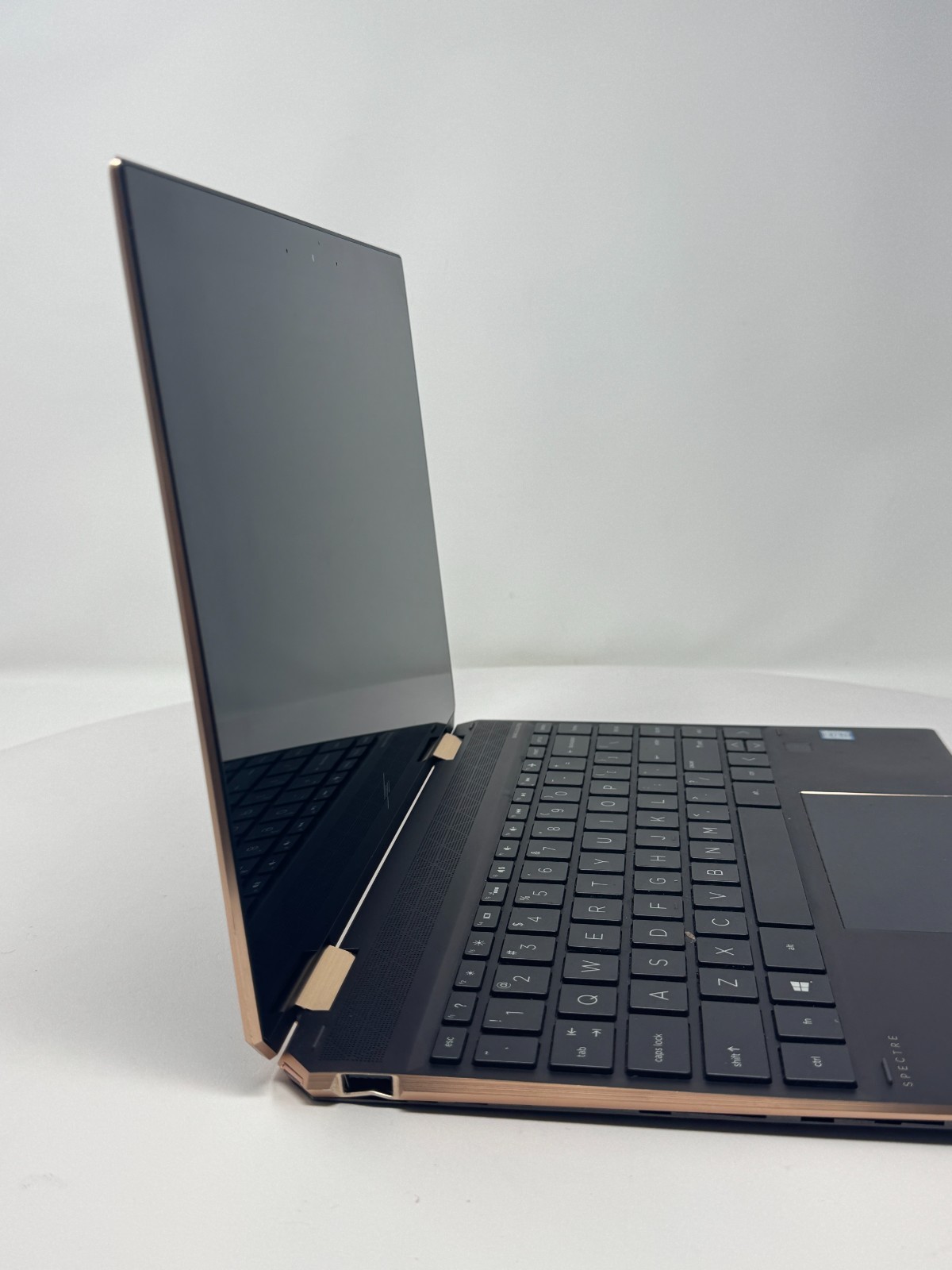 HP Spectre x360 13 Core i7-8565U Water Damage Bent Board For Parts READ DESC