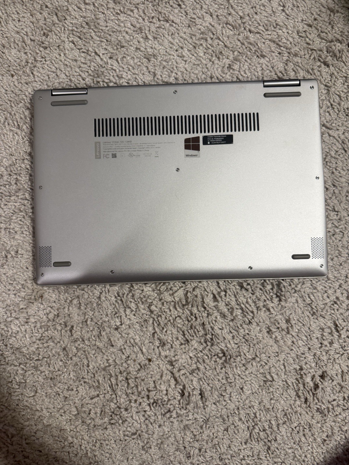 Lenovo Yoga 720-13IKB 2-in-1 13.3″ Touchscreen Laptop 8GB RAM 256GB