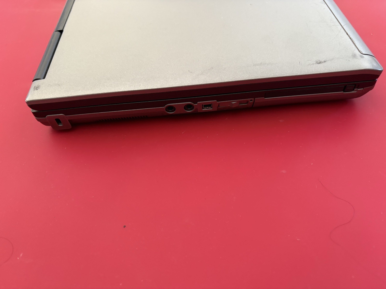 Dell Latitude D630 Intel Core 2 Duo 2GHz 2GB RAM 120GB HDD, win XP