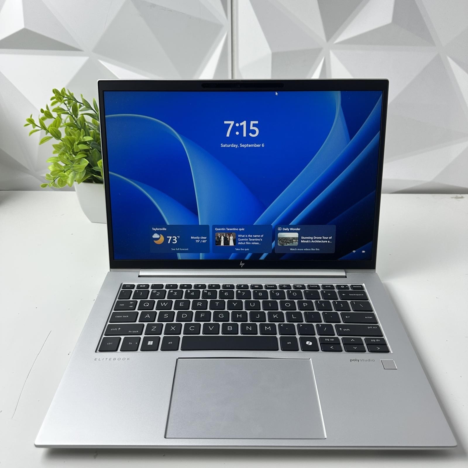 HP EliteBook 845 G11 Laptop, 14″ FHD, Ryzen 5 PRO 8540U, 16GB, 256GB SSD