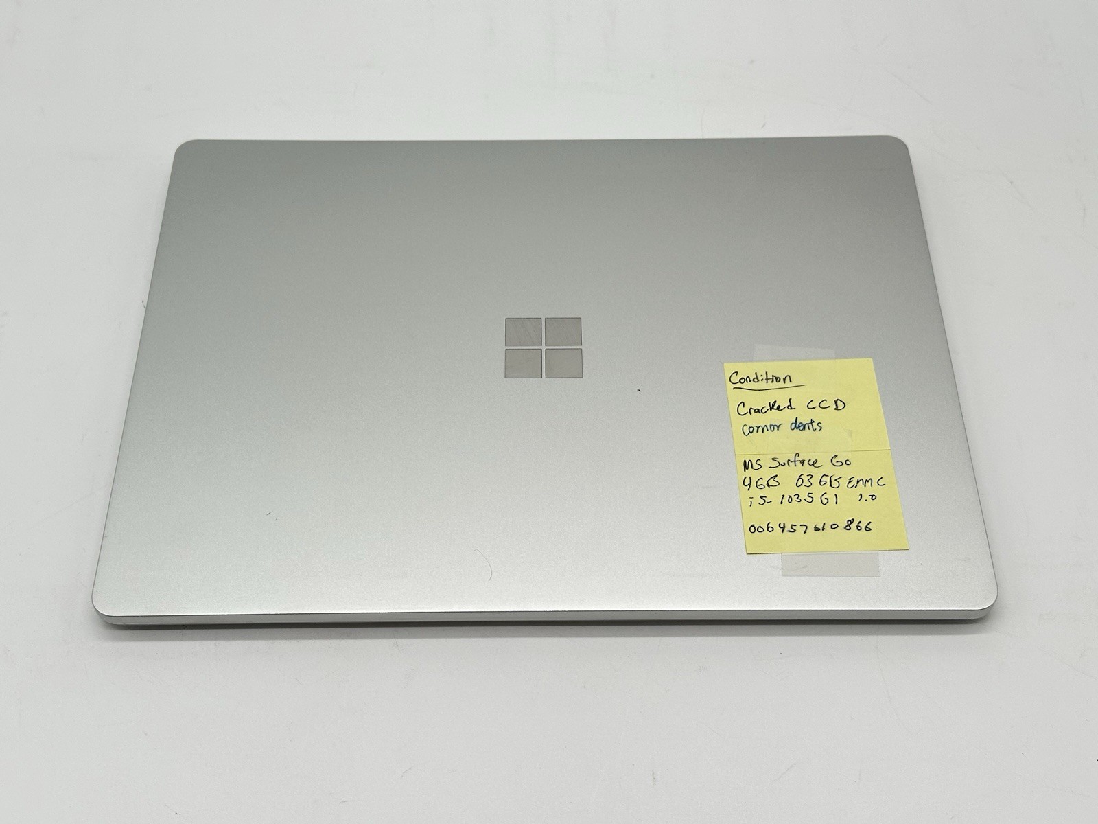 Microsoft Surface Laptop Go 12.4” (63GB eMM, Core i5-1035G1, 4GB RAM) No AC/OS