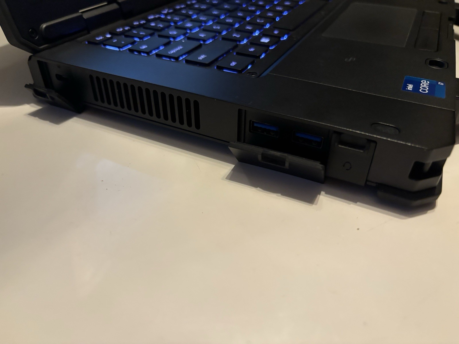 Dell 14 Rugged 5430 i7-1185G7, 32gb, 256gb SSD, Win11 Pro Touch