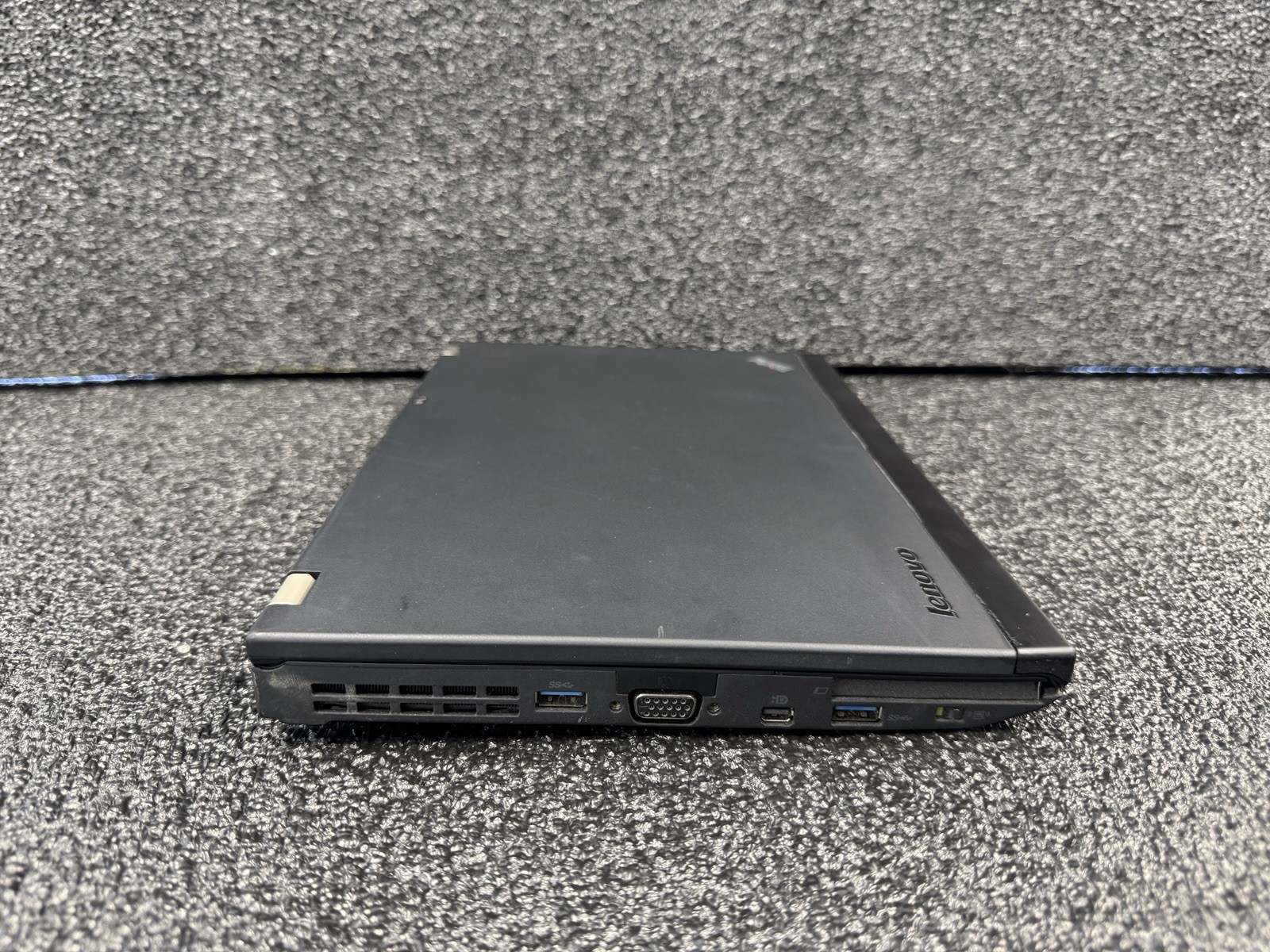 Lenovo Thinkpad X230 i5 4GB RAM 500HD/ Windows 10/W/CHARGER/ BAD BATTERY!!