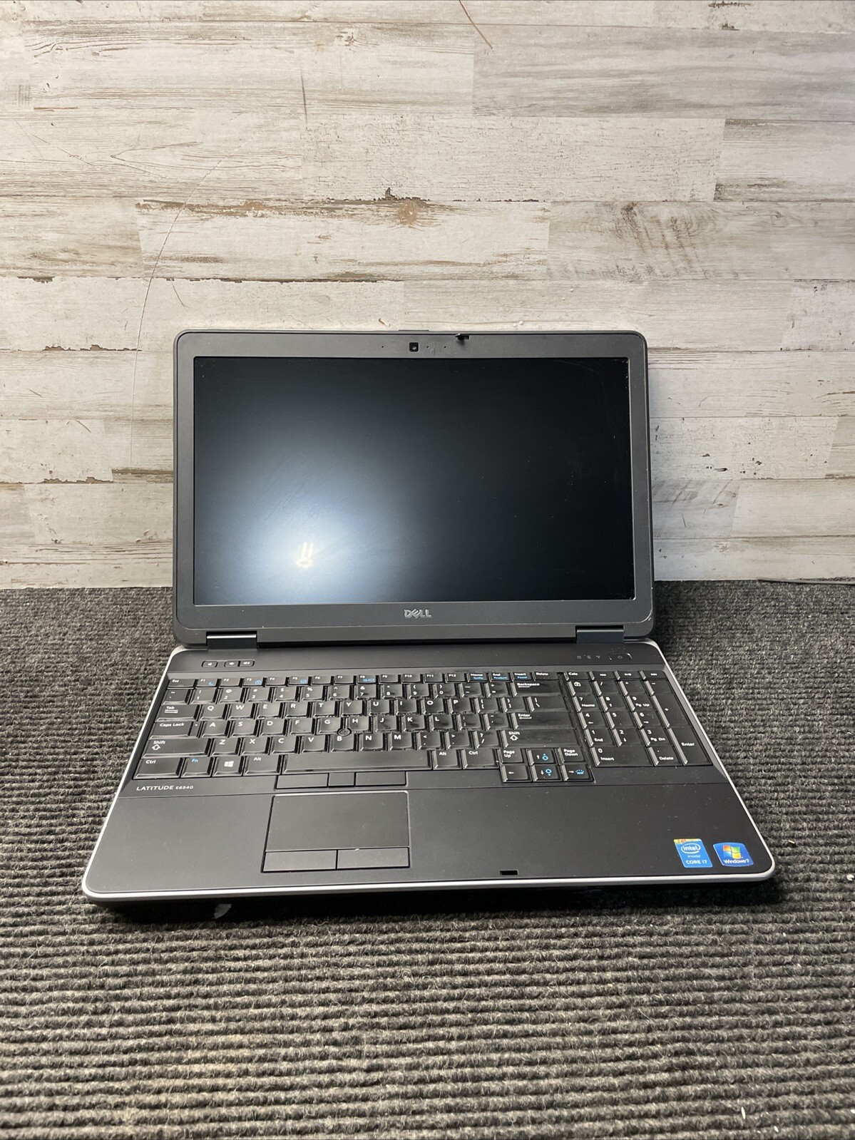 *PARTS* READ Dell Latitude E6540 15.6″ Core i7-4610M 3.00GHz 8GB No HDD/OS/BATT