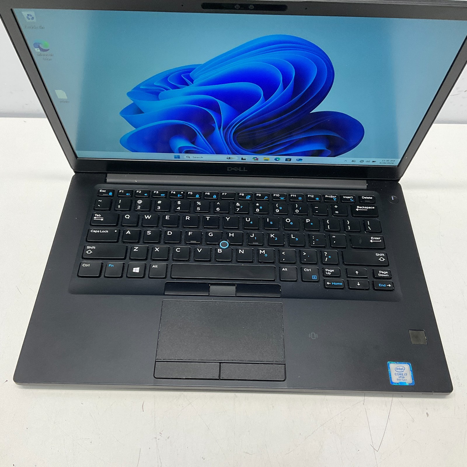 Dell Latitude 7490 14″ i7-8650U @ 1.90 GHZ 8GB RAM 256GB SSD Windows 11 Pro
