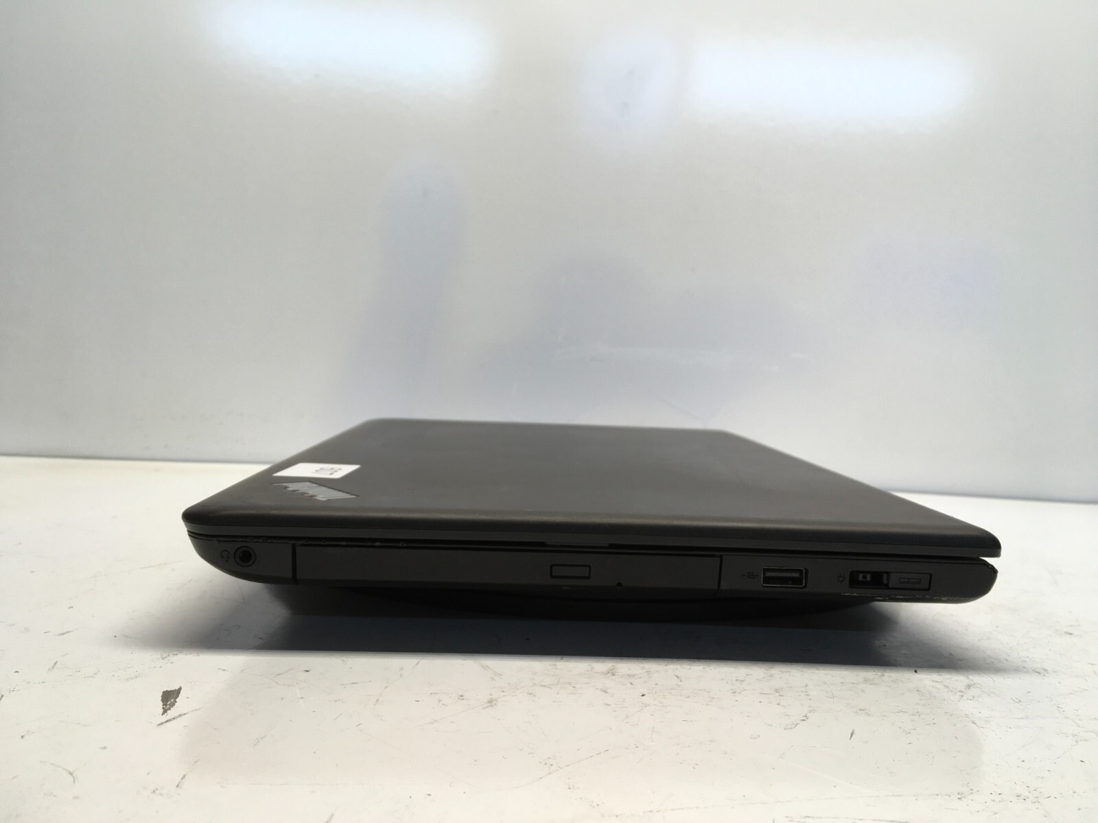Lenovo ThinkPad E550 Intel i3-5005U 2GHz 4 GB NO HDD