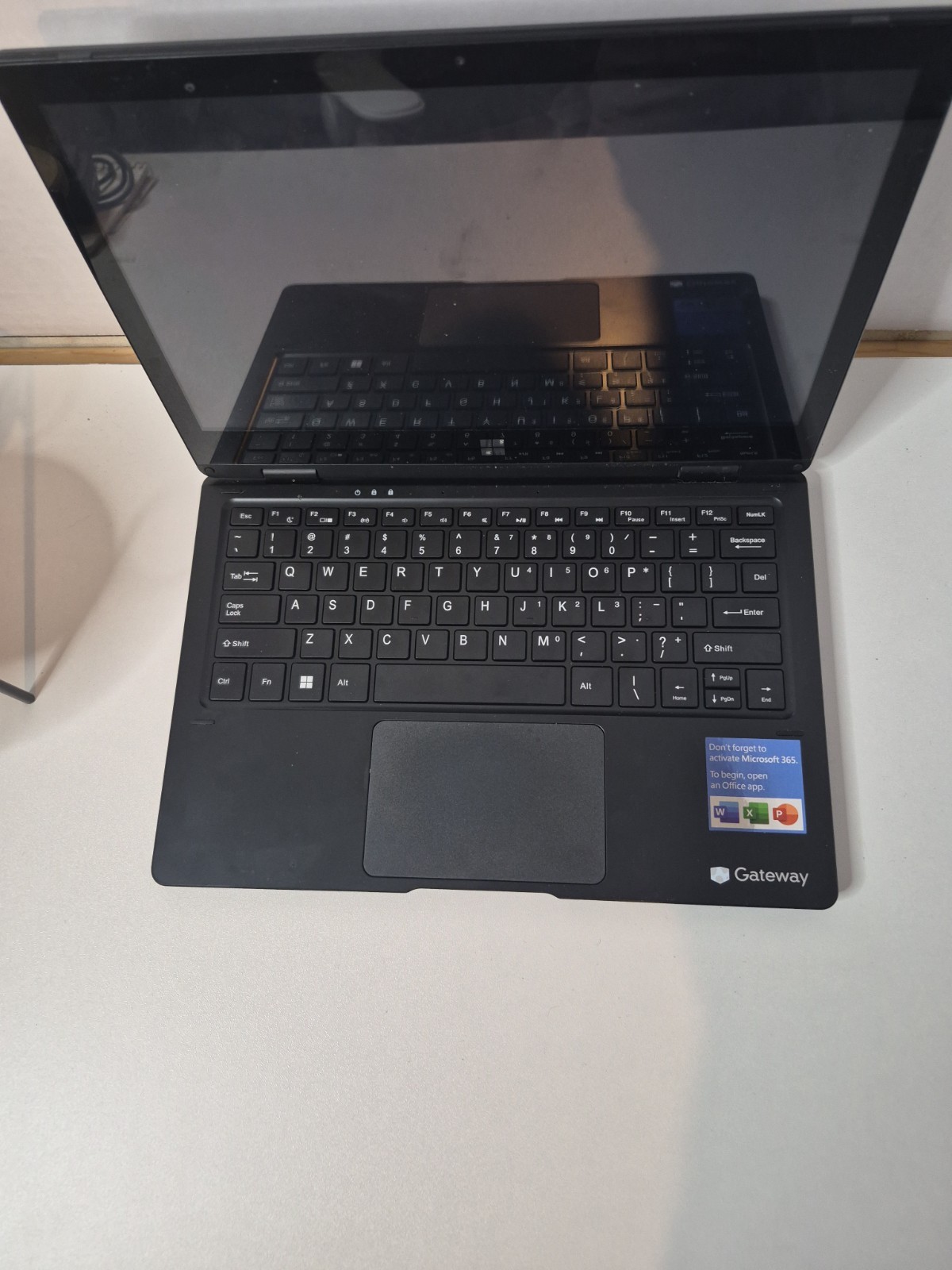 Gateway GWTC116-2BK 11.6″ (64GB eMMC, Intel Celeron N4020, 1.1GHz, 4GB RAM)…