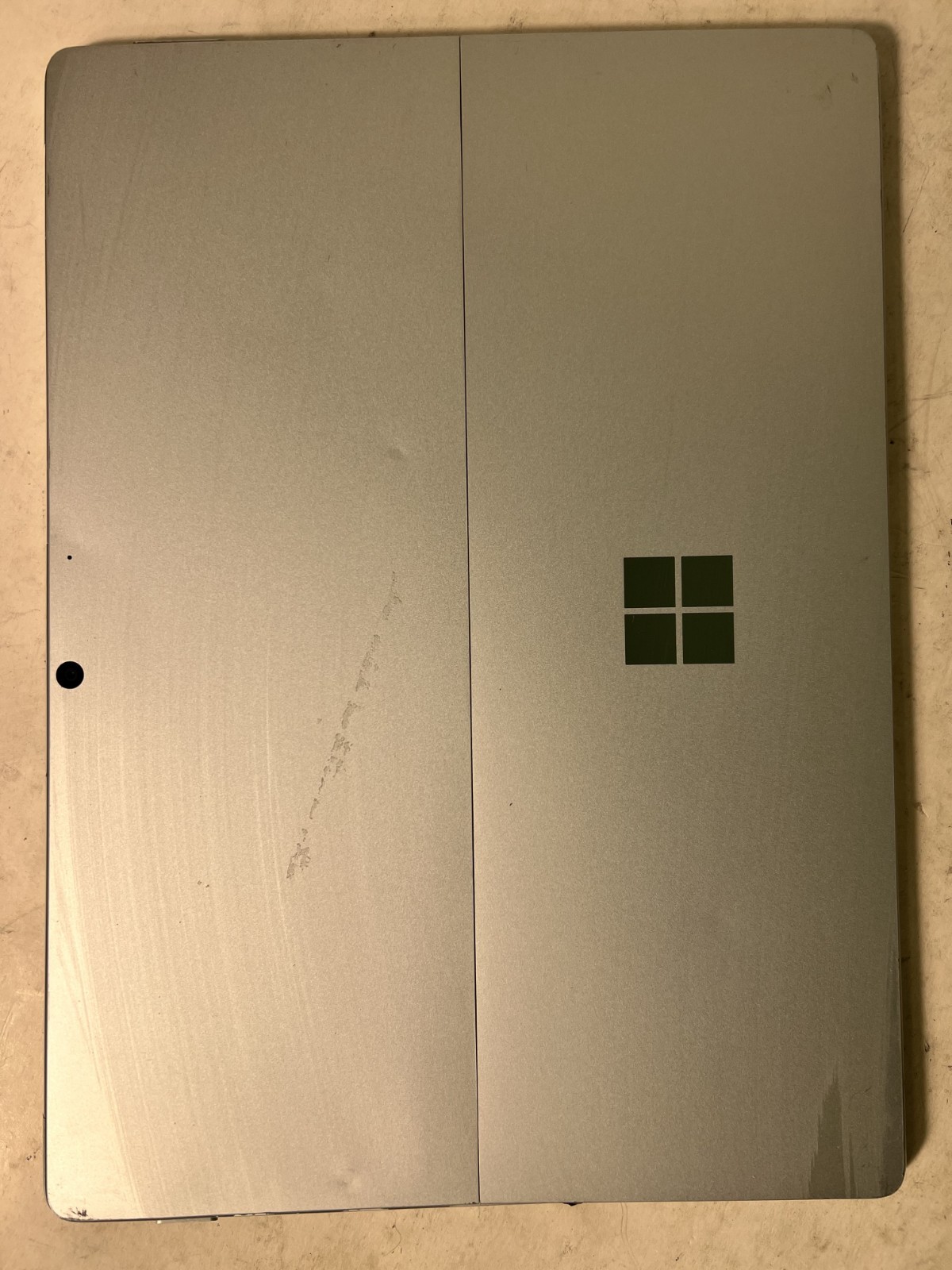 Microsoft Surface Pro 8 1983 i5-1145G7 2.6GHz 8GBDDR4 RAM NO SCREEN AS-IS No SSD