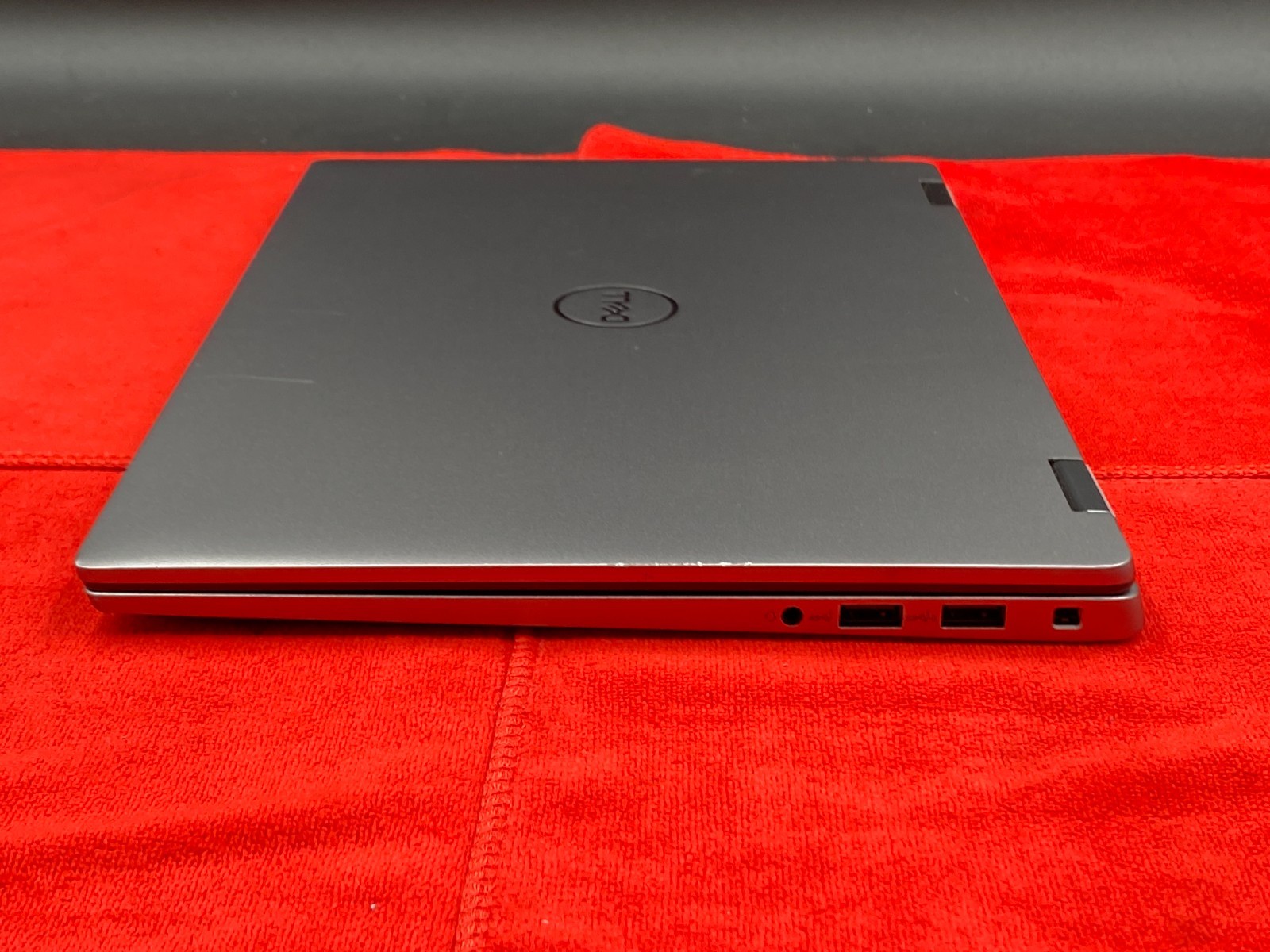 DELL LATITUDE 7440 2in1 TOUCHSCREEN i5-1345U 16GB DDR5 256GB NVMe WIN 11 GRADE B