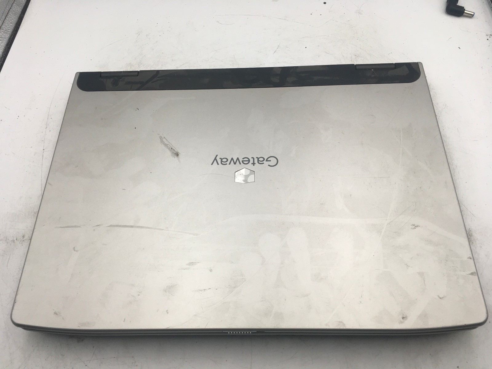 GATEWAY M460 – BOOTS TO BIOS – INTEL PENTIUM M – 1GB RAM – NO OS – READ DESC -BB