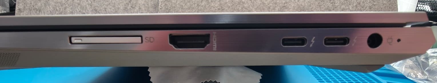 HP ZBOOK STUDIO 15.6 G8 MOBILE i9-11950H 2.60ghz 8 c-16 t NVIDIA RTX-A2000 4GB