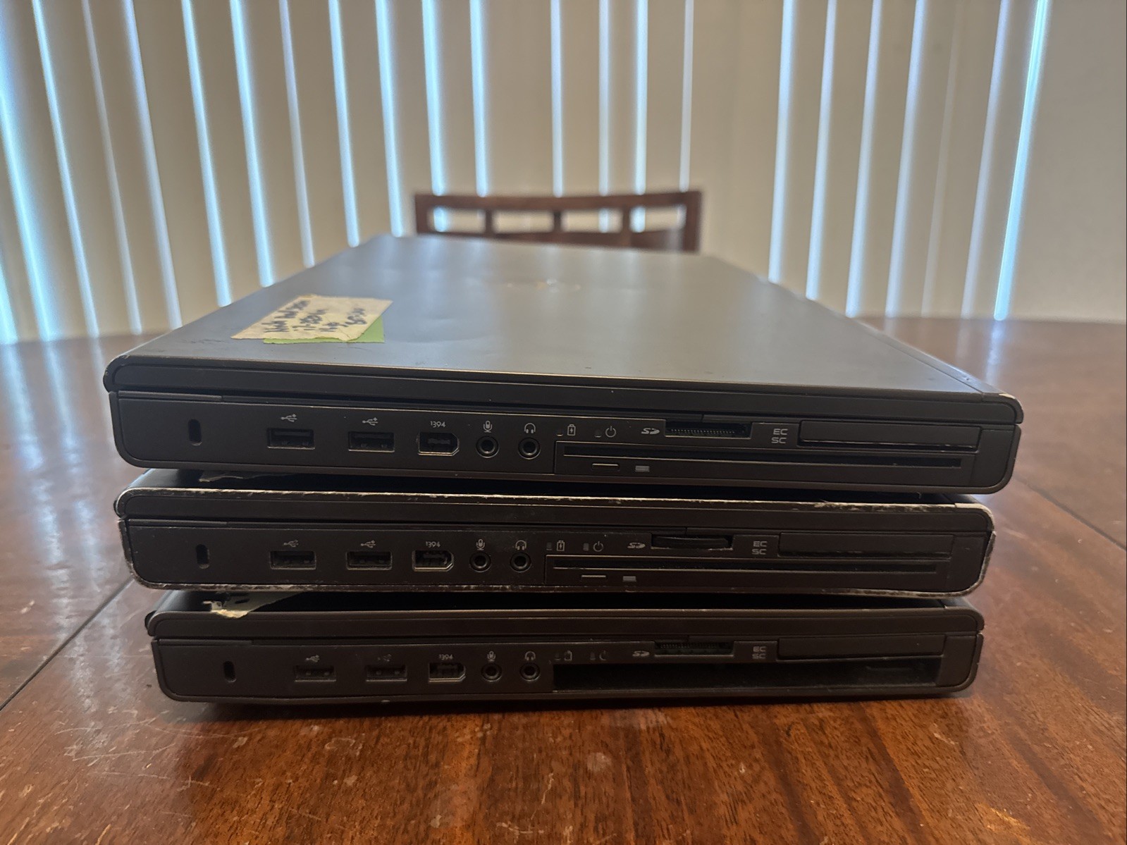 (Lot of 3) Precision M6600 17.3″ Laptop i7-2860QM 2.50GHz 16GB RAM AMD **NO HDD*