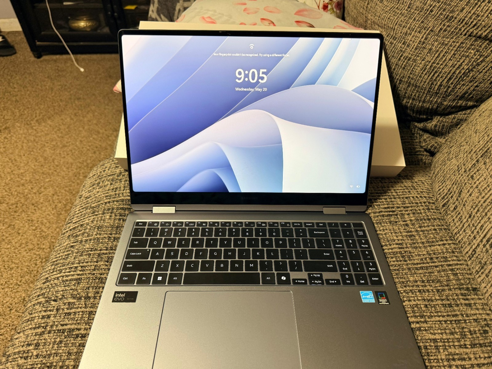 Samsung Galaxy Book4 Pro 360 2-in1 16″ Touch Intel Core Ultra 7 16GB RAM 1TB SSD