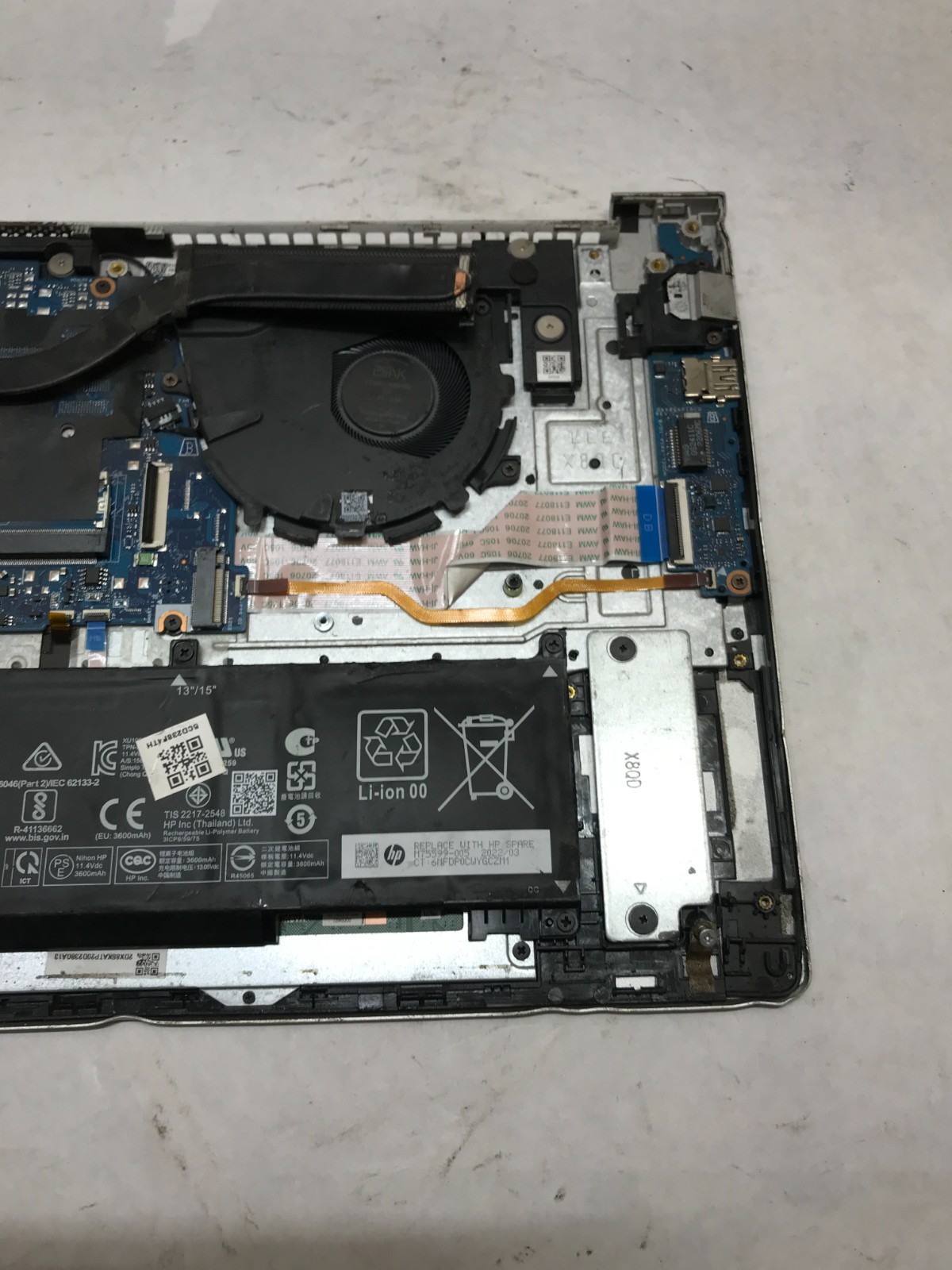 HP ProBook 440 G9 14″ Intel Core i5 NO RAM NO SSD/OS For Parts NO POWER!!!! – DW