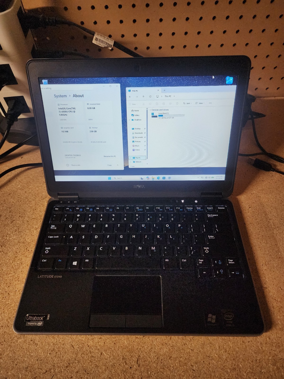 Dell Latitude E7240 i5-4300U 1.9GHz 8GB RAM 256GB SSD Win 11 Pro