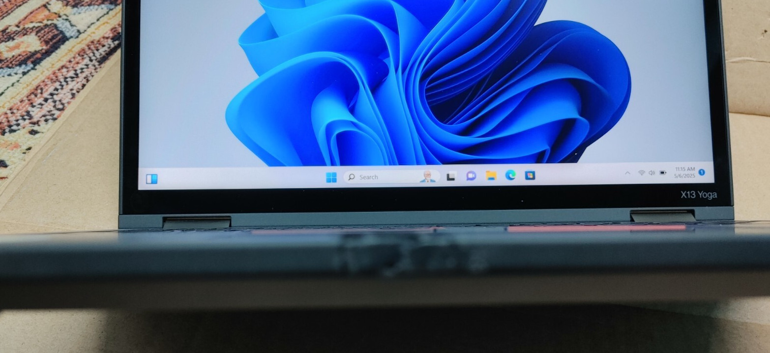 Lenovo ThinkPad X13 Yoga Gen 2 Intel i7-1185G7/ 16GB/512GB SSD/Chips on body***