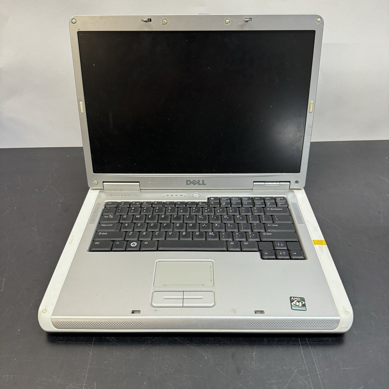 Dell Inspiron 1501 15.3″ Laptop AMD Anthlon X2, 1GB RAM, 0GB HDD