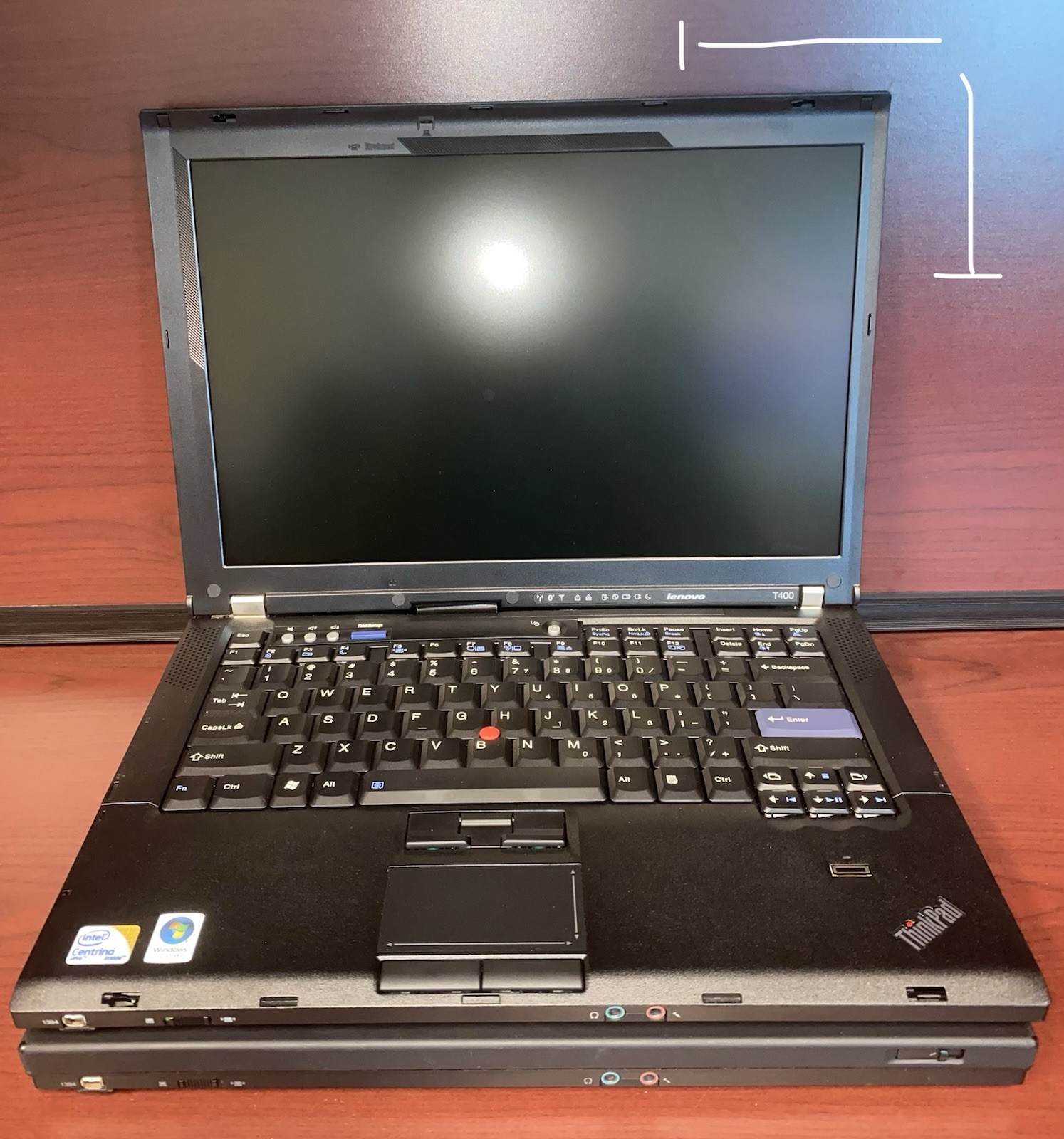 2 Lenovo ThinkPad T400 Laptops Intel Core 2 Duo P8400 8gb RAM 120 Gb HDD