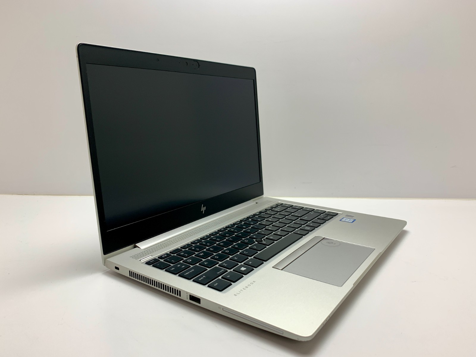 HP EliteBook 840 G6 | i5-8265U | 8GB RAM | 256GB SSD | LINUX