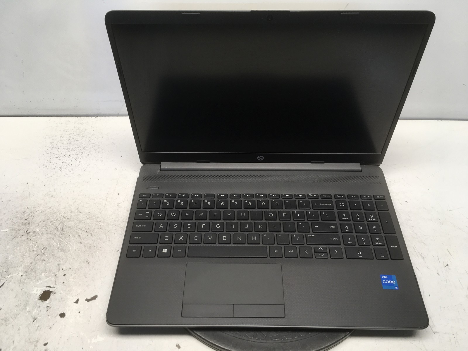 HP 250 G8 Intel i5 11th gen No RAM NO HDD No Batt