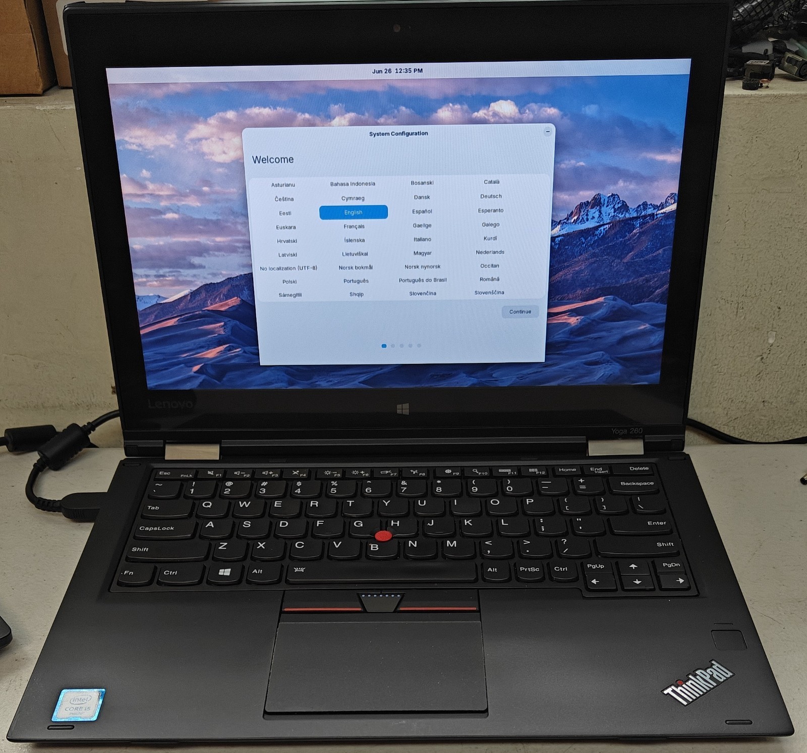 Lenovo Yoga 260 i5-6200u 2.3GHz, 8GB RAM, 128GB M.2 SATA, Linux Zorin 18.1