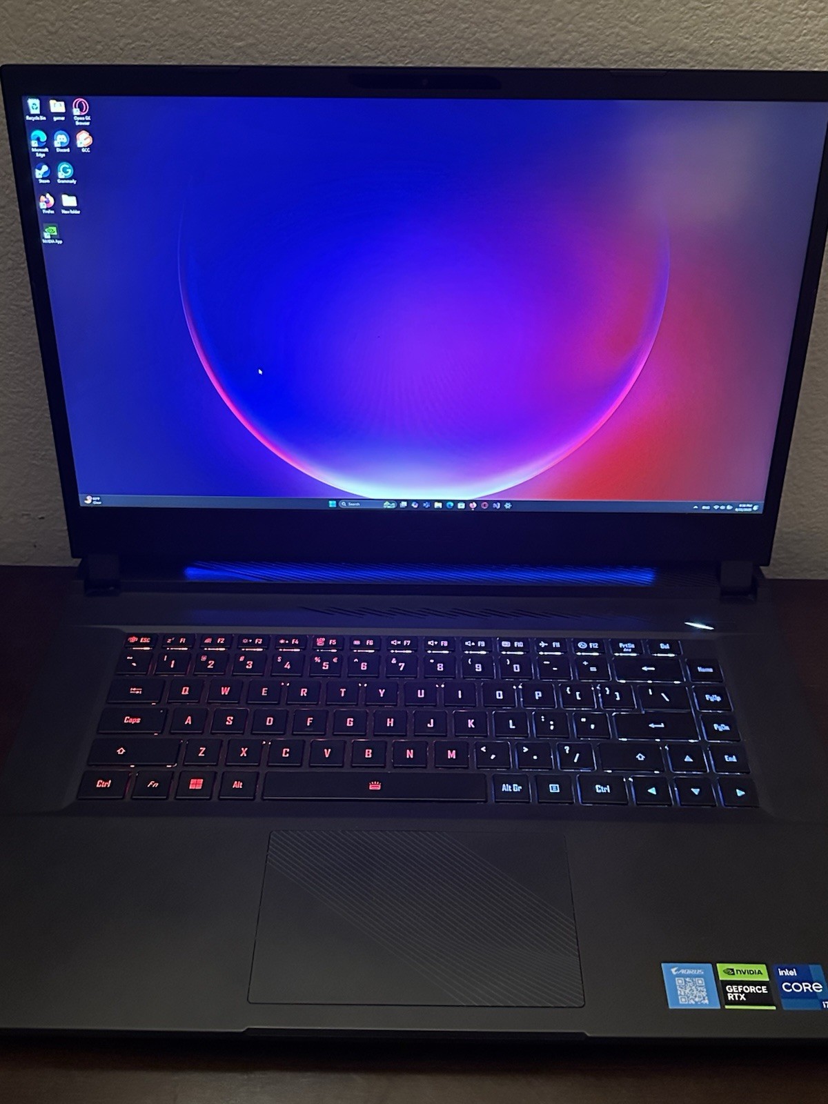 GIGABYTE AORUS 15 BSF-73US754SH 15.6″ 1TB SSD, Intel Core i7-13700H, RTX 4070