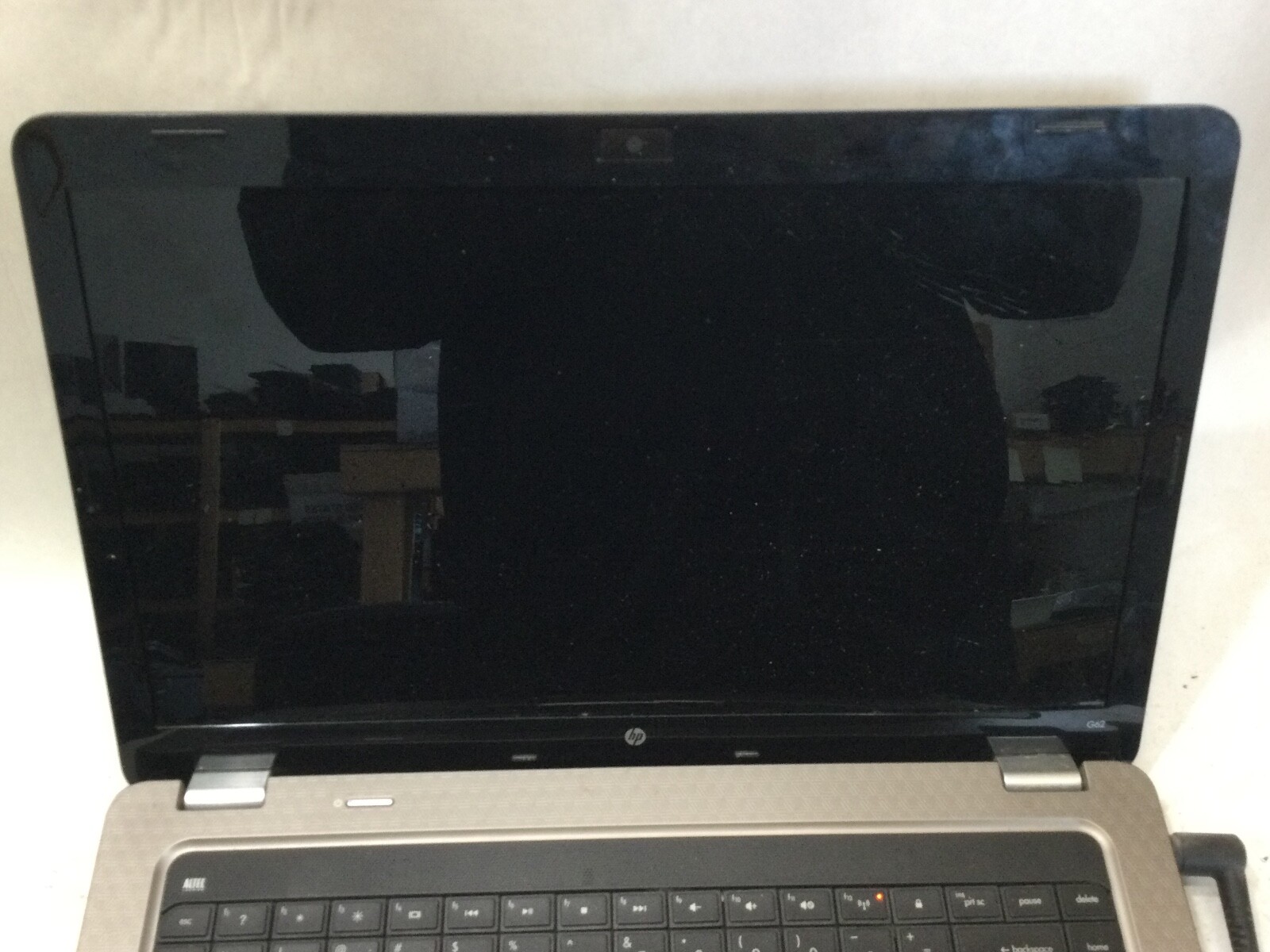 HP G62-a00 NOTEBOOK – INTEL CORE I3 – NO RAM – READ DESCRIPTION – BB !