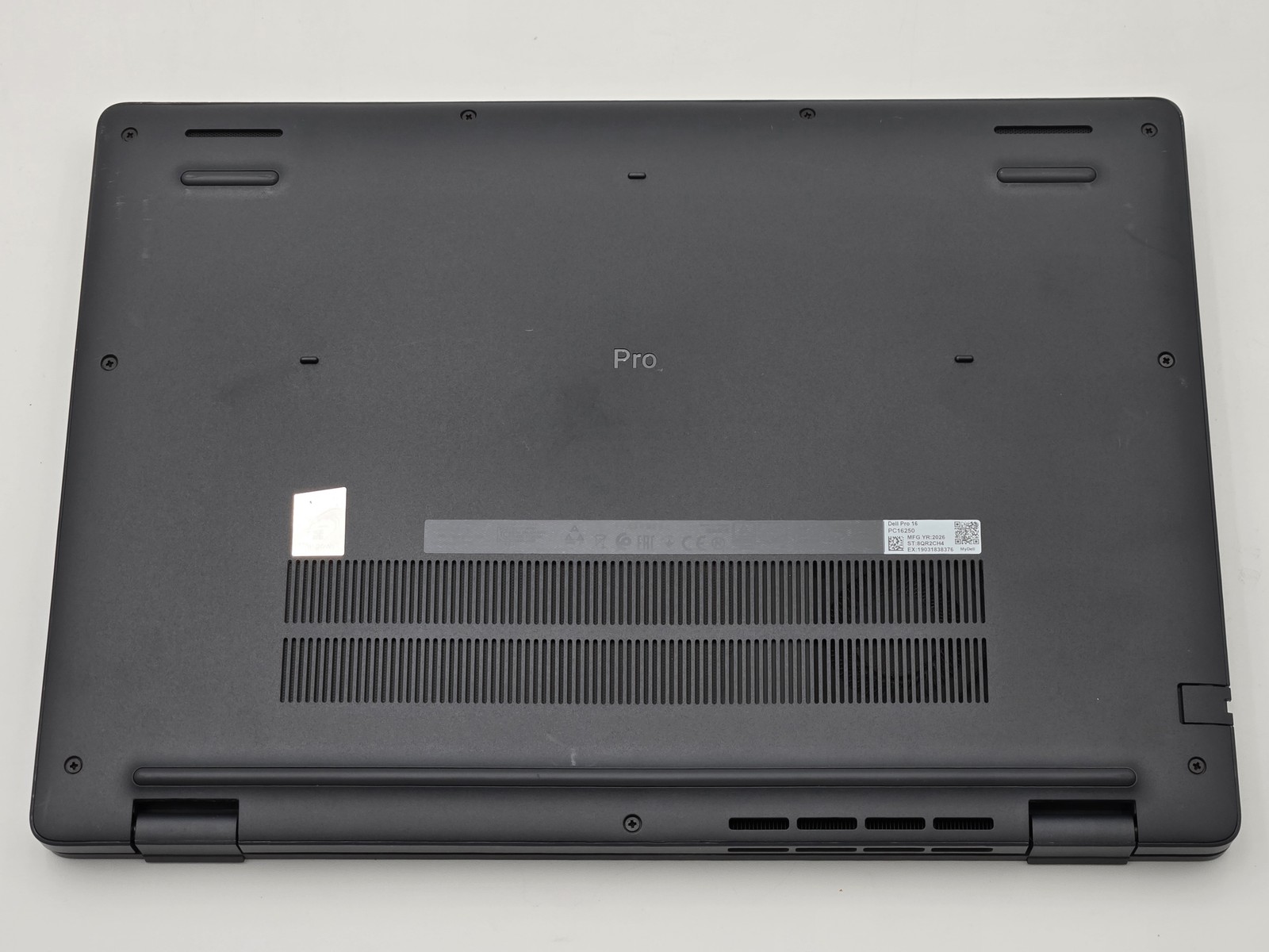 Dell Pro 16 PC16250 16″ FHD+ ULTRA 5 225U 1TB SSD 32GB W11P Webcam Backlit