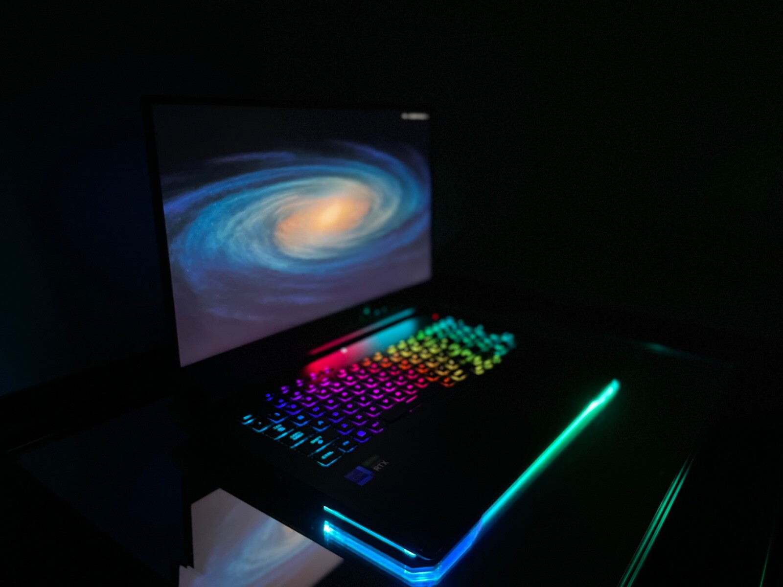 ASUS ROG Strix Scar G733Z Laptop NVIDIA RTX 3070ti 32GB DDR5 1TB NVMe i9-12900H