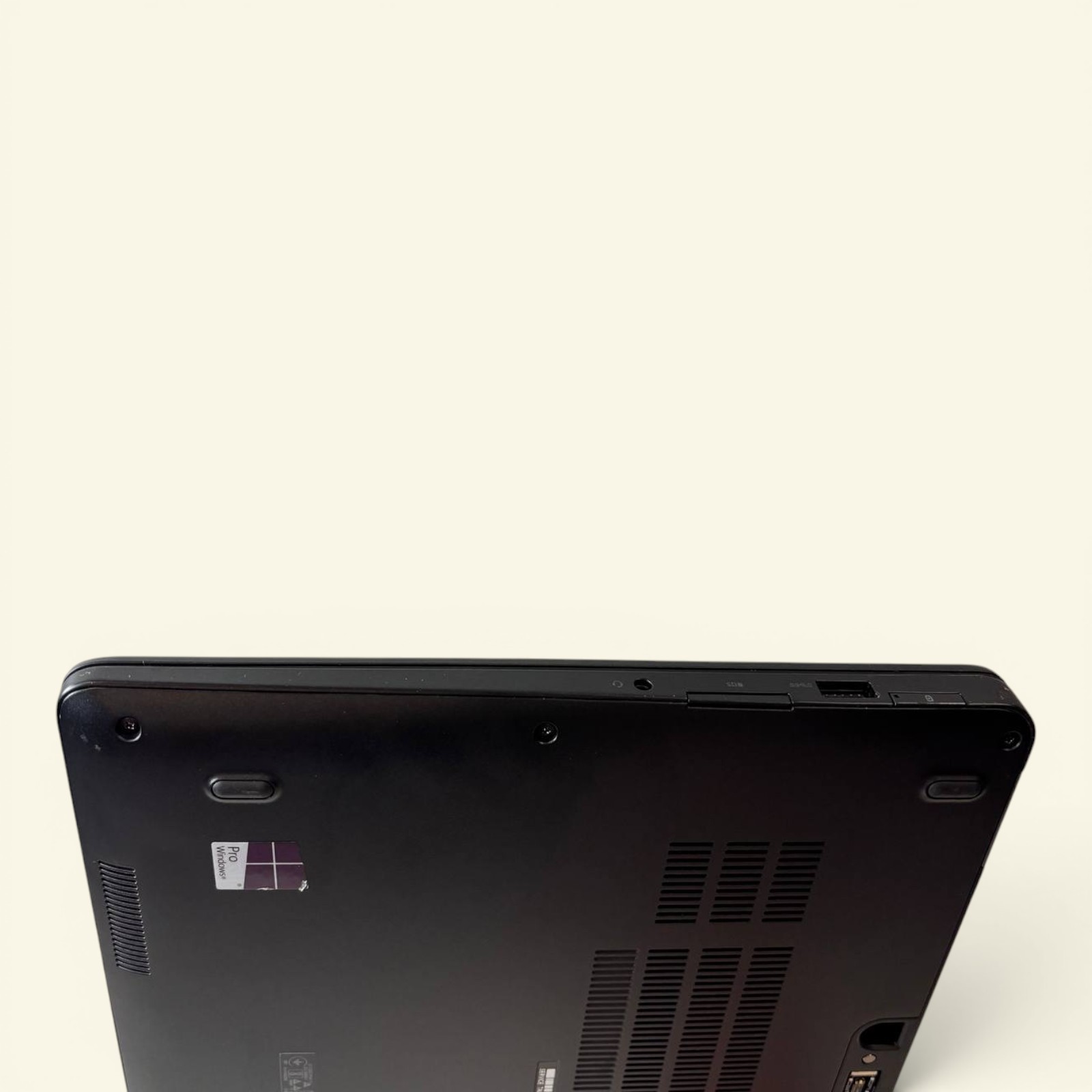 Dell Latitude E7470 I5-6300U 2.4GHz, 8GB RAM, 256GB NVme Win11 #145
