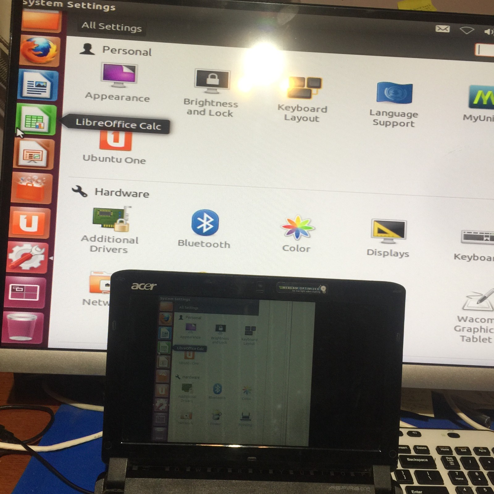2x ACER LAPTOPS (ASPIRE ONE NAVE50 AND ASPIRON ONE ZE6) BROKEN SCREEN ,BUT WORK