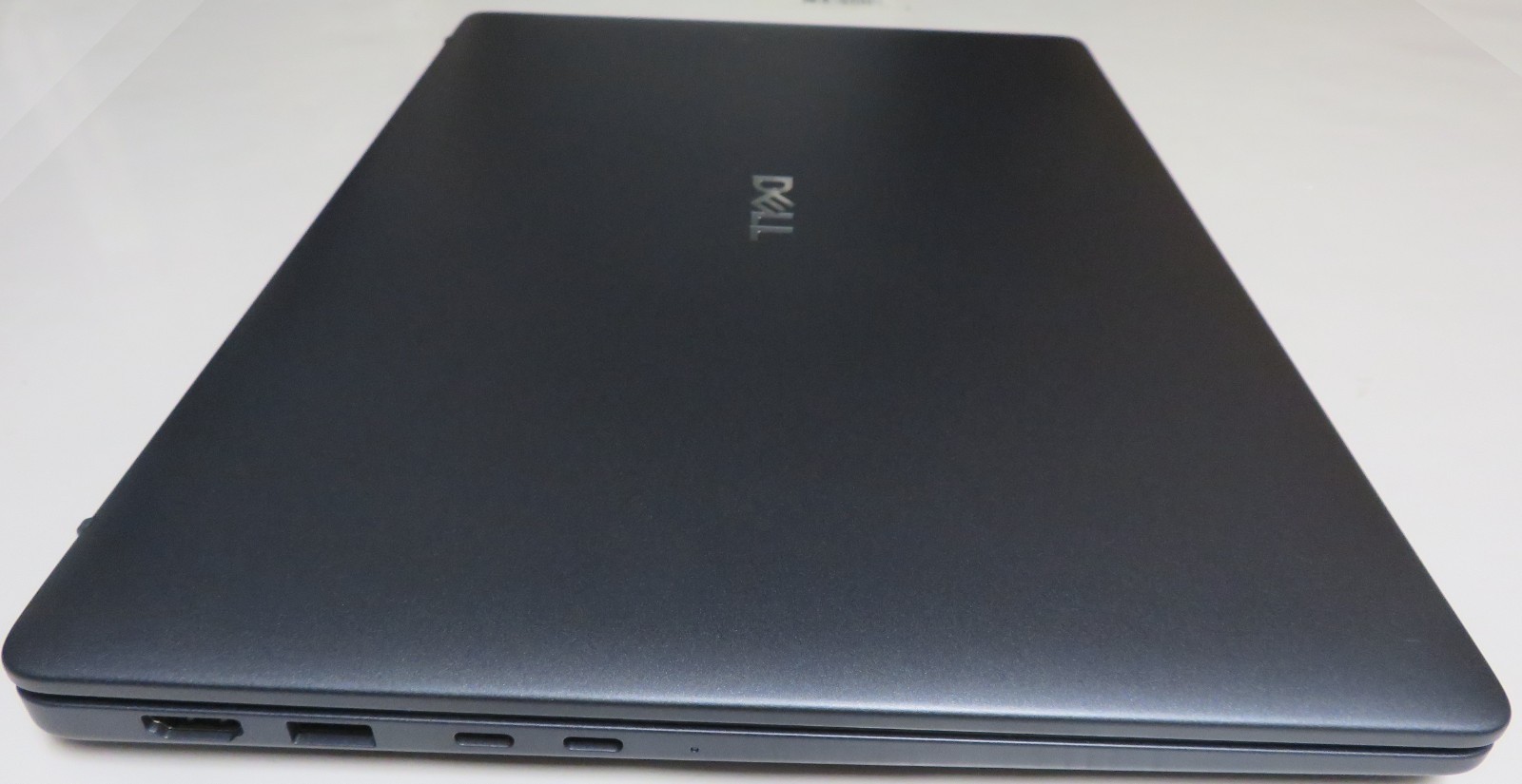 Dell Pro 3 14 P314260 Core Ultra 7 365 16GB 512GB 5G WWAN Wi-Fi 7