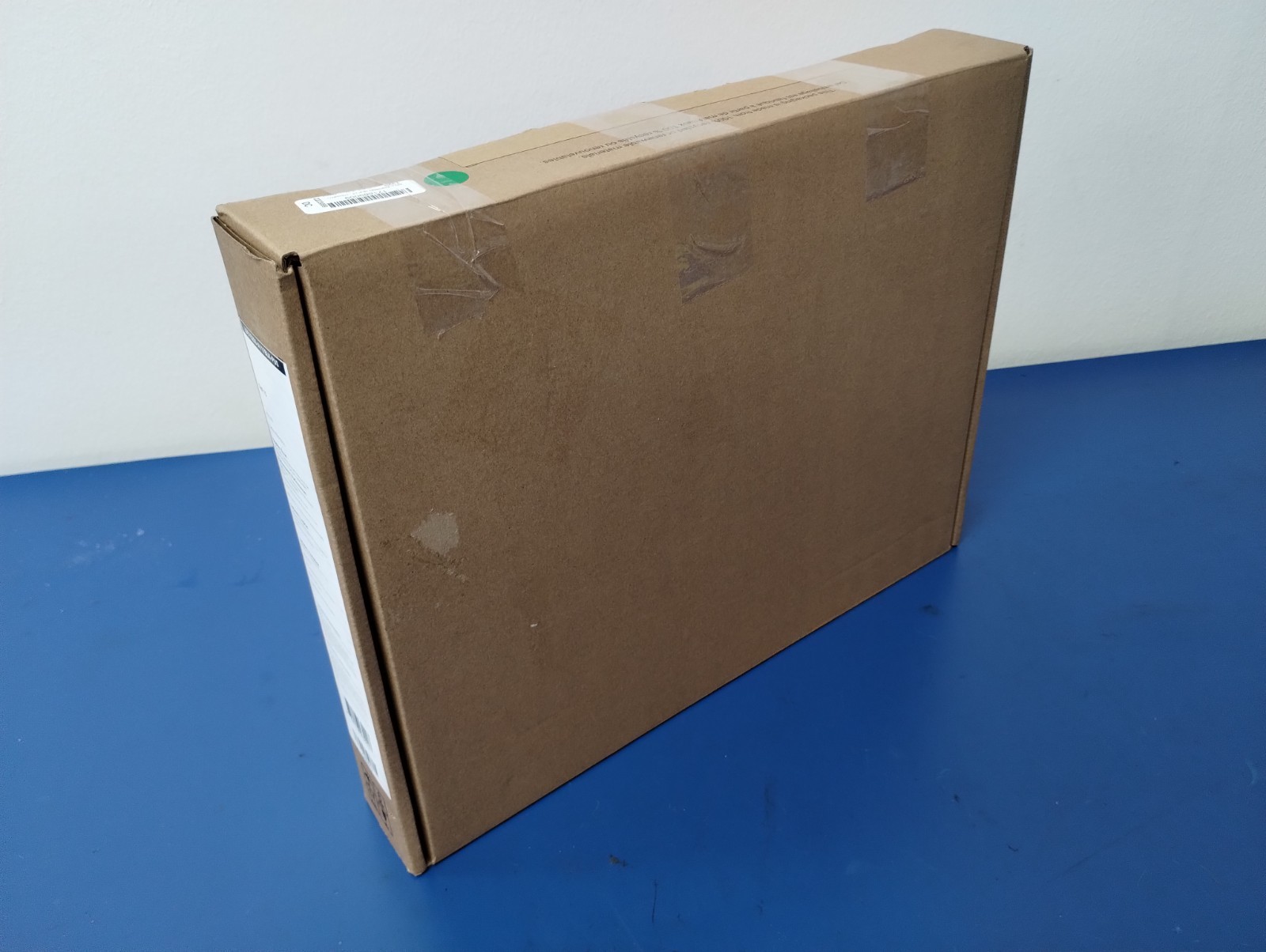 DELL 15 DC15255 G8MK9, AMD Ryzen 7 7730U, 2.00 GHz, 16 GB RAM, 512 GB NVMe SSD