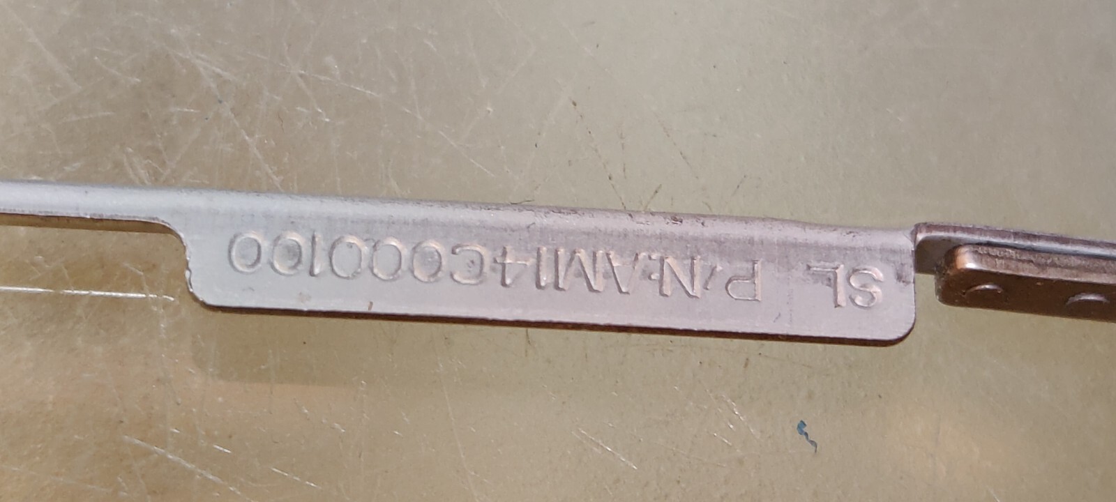 HP 14-R 240 G3 246 G3 14-N 14-G 14-Z CERNIERE HINGES AM14C000100 AM14C000200