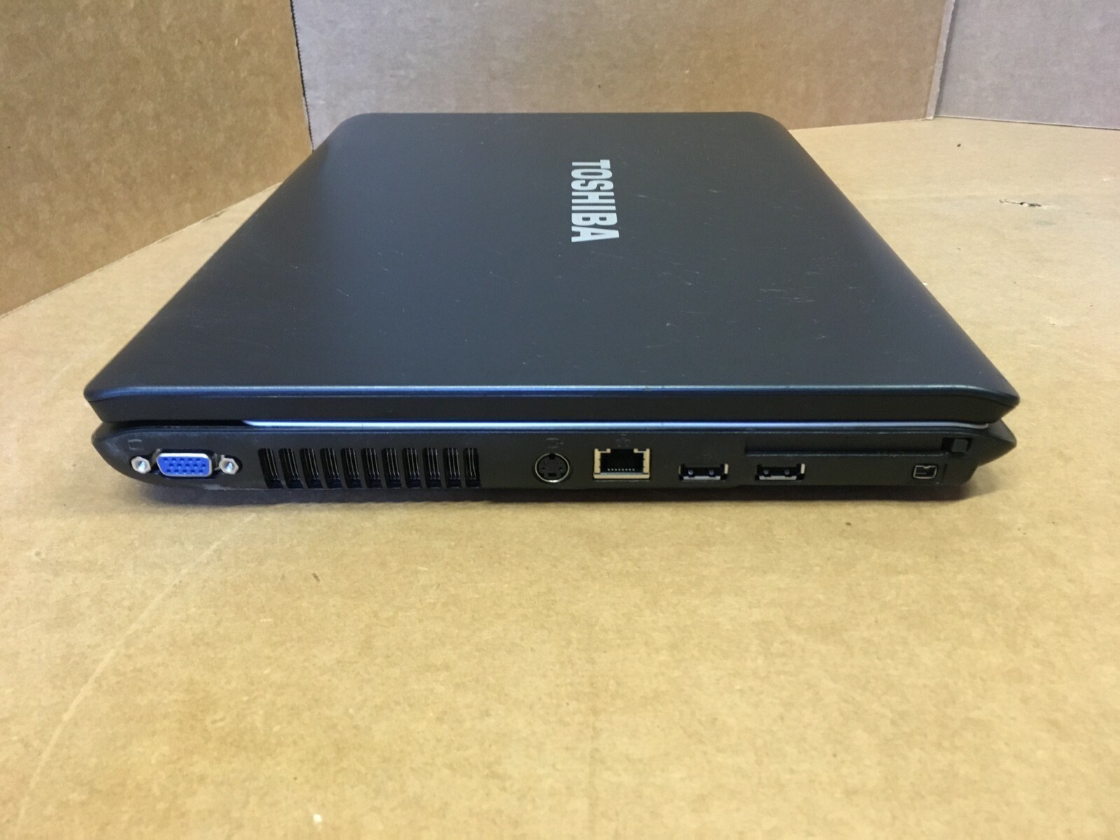 TOSHIBA SATELLITE A215 AMD ATHLON 64 X2 1.90GHz 2GB RAM 320GB HDD XP PRO ATI