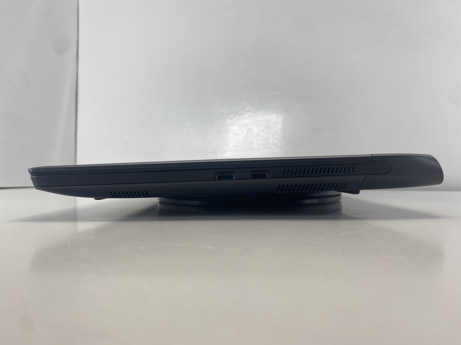Dell Laptop ALIENWARE M15 R7 15.6″ Intel Core i9-12900H 2TB RTX 3080- Gray