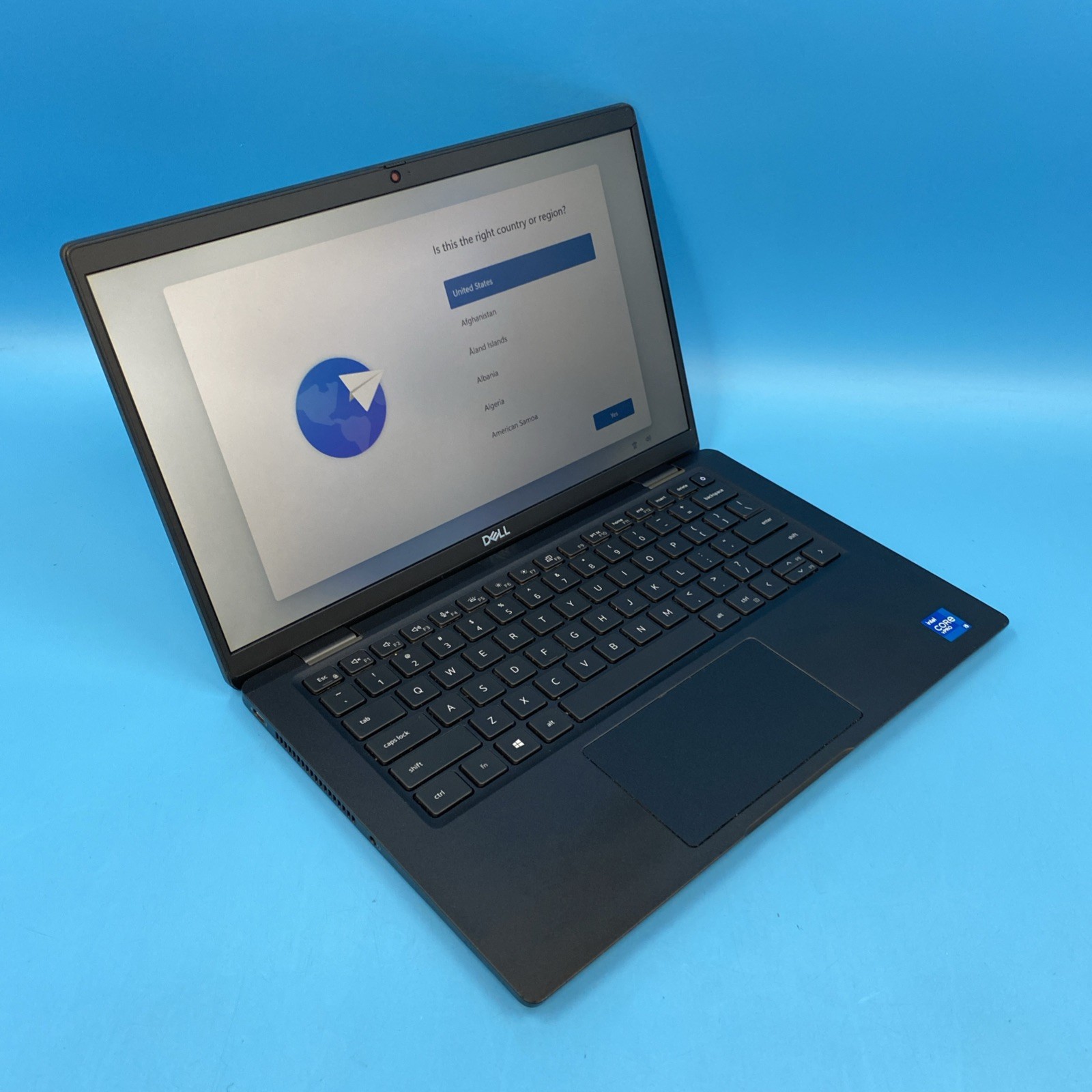 Dell Latitude 7420 | i5-1145G7 | 8GB RAM | 256GB SSD | WIN 11 PRO | 76% BATT