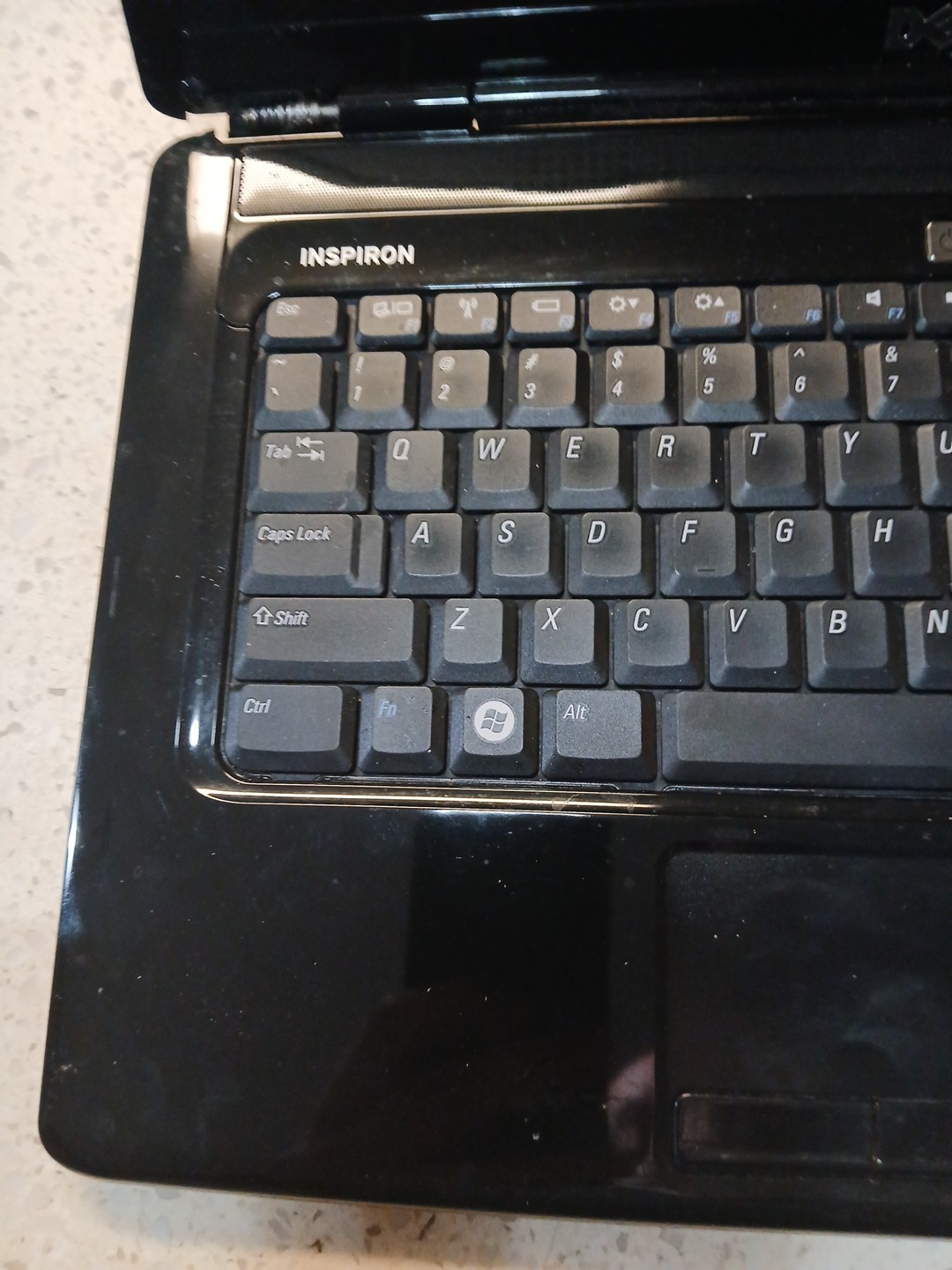 DELL Inspiron 1545, 2009 PP41L 15.6″ Pentium Dual Core 250gb 2gb Parts Repair