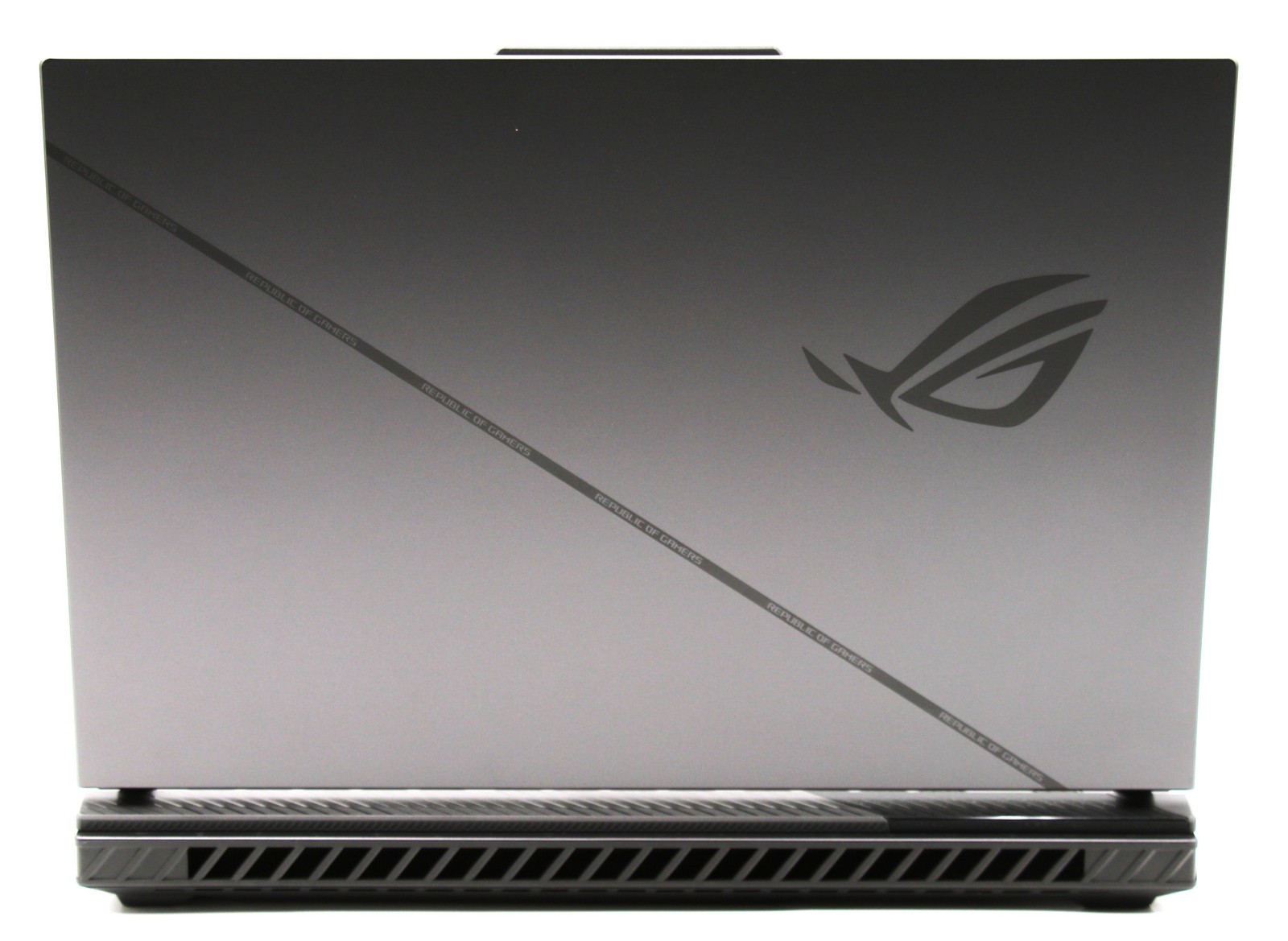 Asus ROG Strix G16 16″ – i9-14900HX – 16GB – 1TB – G614JVR-ES94