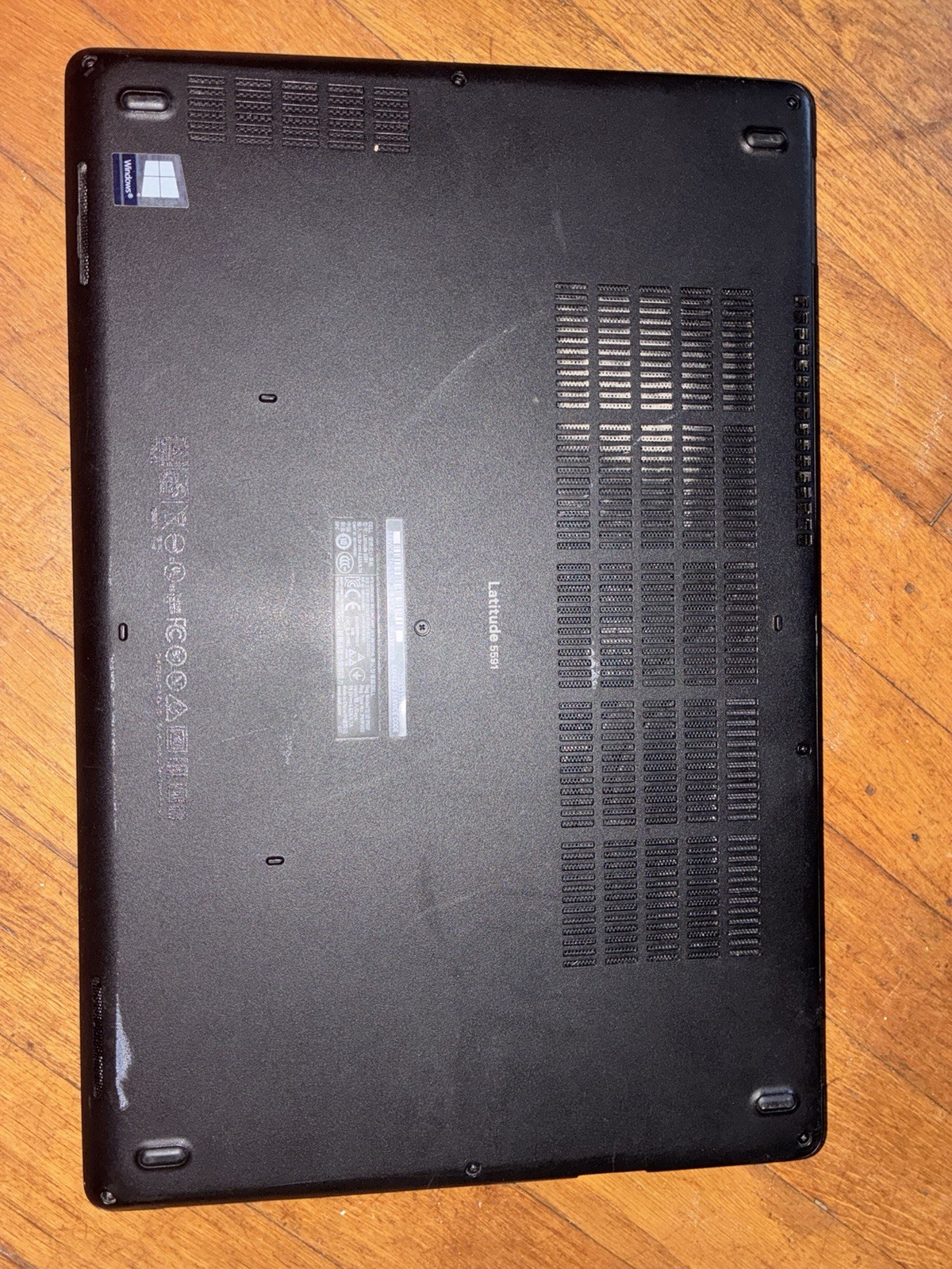 Dell Latitude 5591 i7-8850H, 16GB, 512GB, Win 11 Pro, NVIDIA MX130, Battery Good