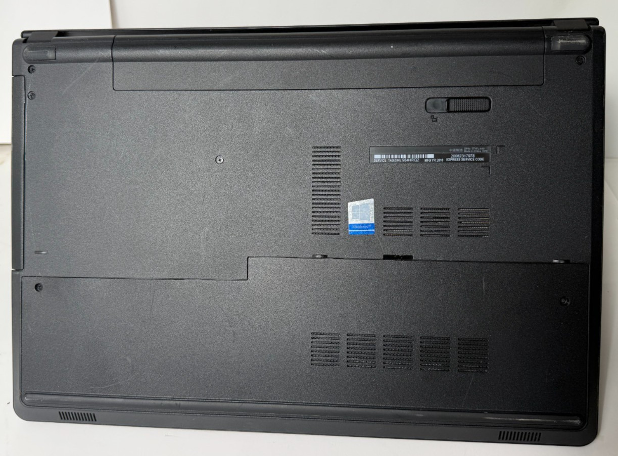 Dell Inspiron 5566 15.6”, Intel Core i5-7200U@2.50GHz 16GB RAM, 256GB SDD, W10