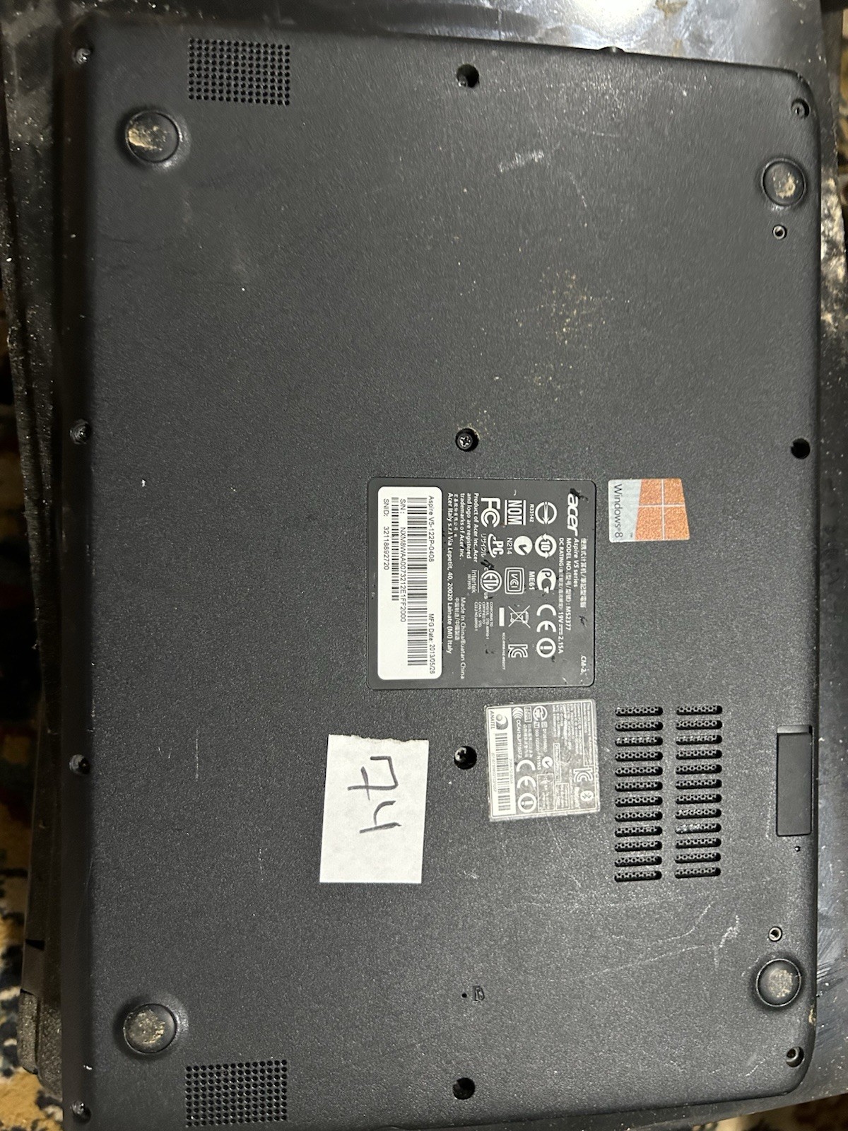 Acer Aspire V5 11.6in Touch AMD A4 1.40GHz 4GB 500GB HDD Win 8 Silver