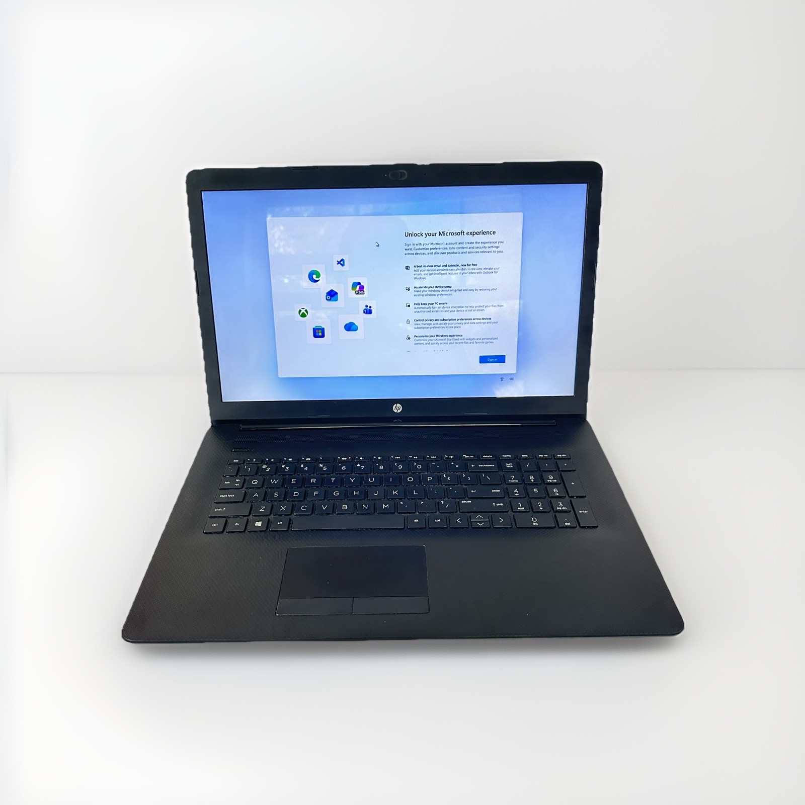 HP Laptop 17″ | Nvidia GeForce 2GB GPU | Intel i7 CPU | 1TB SSD | 16GB RAM